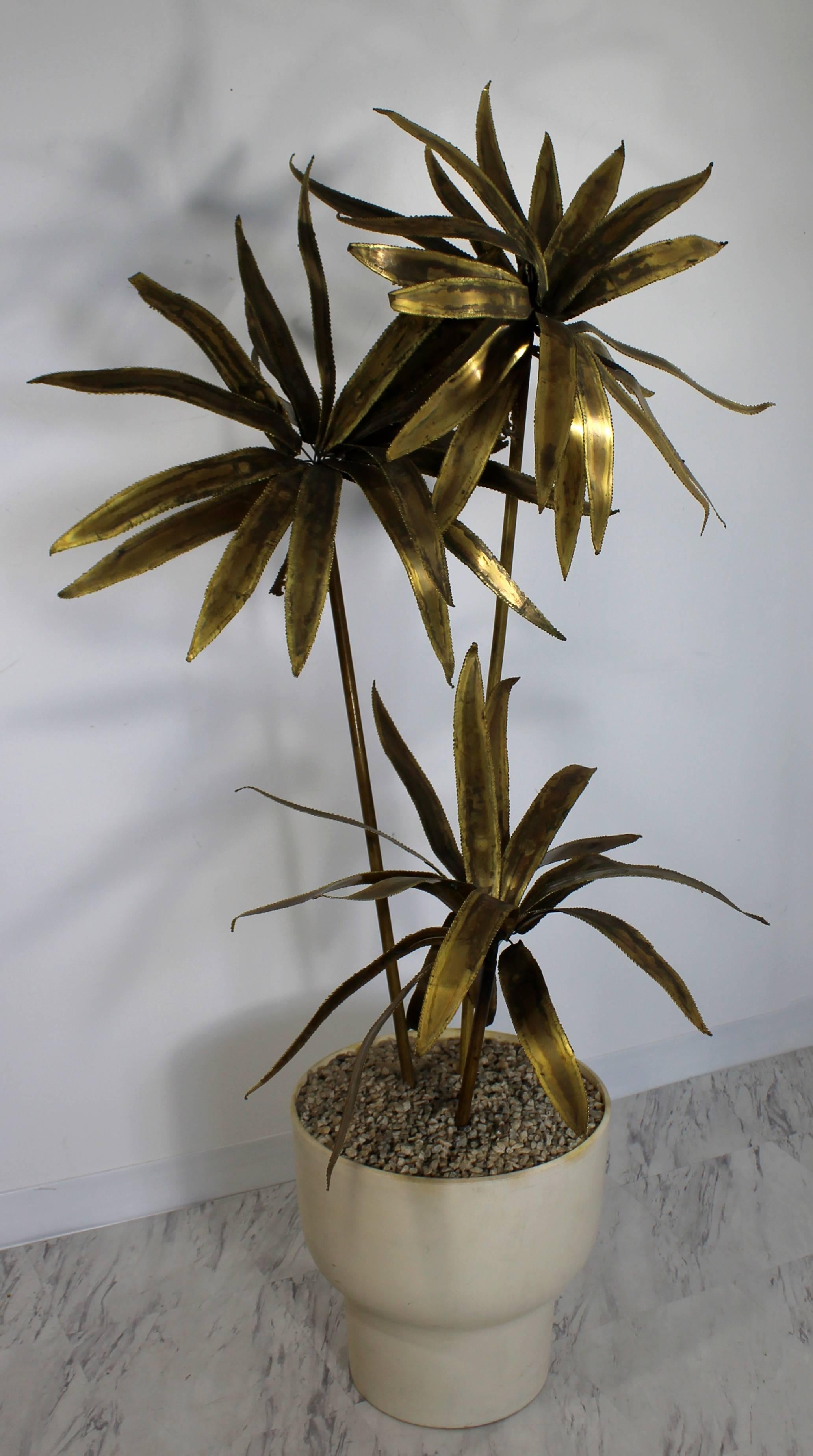 For your consideration is a vibrant floor sculpture, a planter with tall, brass tree, signed on a leaf by the artist Don Freedman, DF signature is in photo #9. In very good condition. The dimensions are 38