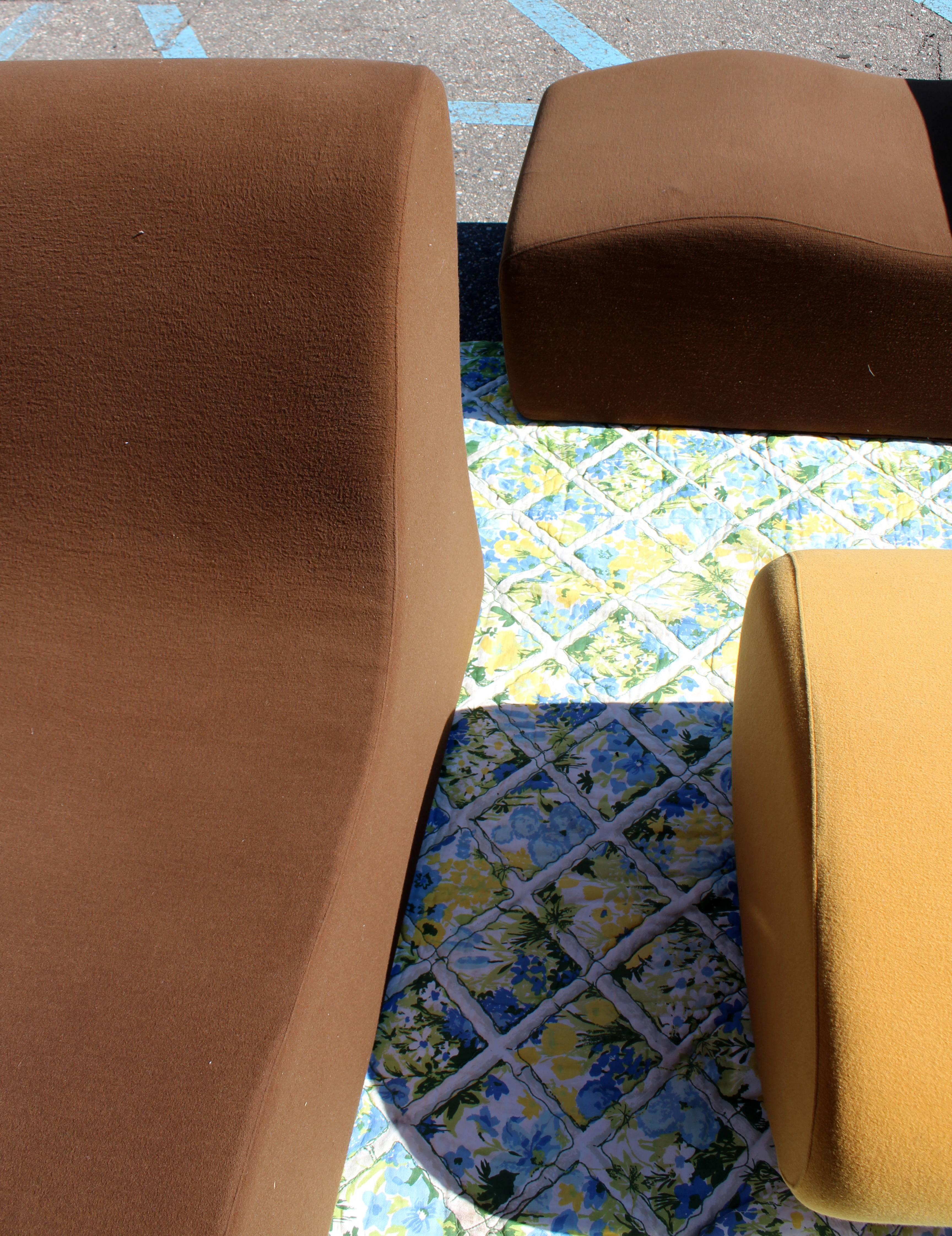 Mid-Century Modern Modular Foam Sofa Sectional Set Roberto Matta Malitte Knoll In Good Condition In Keego Harbor, MI