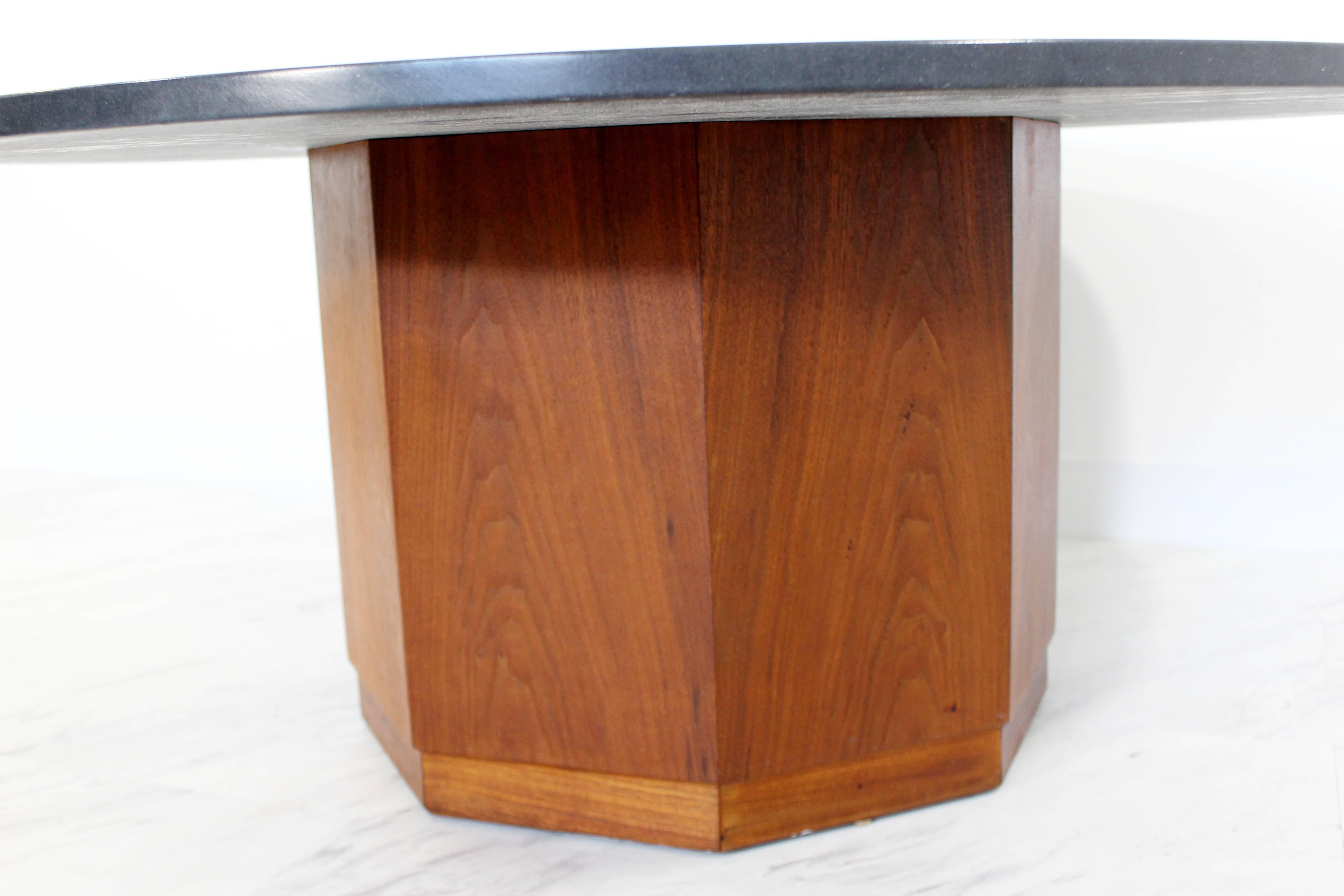 American Mid-Century Modern Fred Kemp Slate & Octagon Walnut Base Coffee Table, 1960s