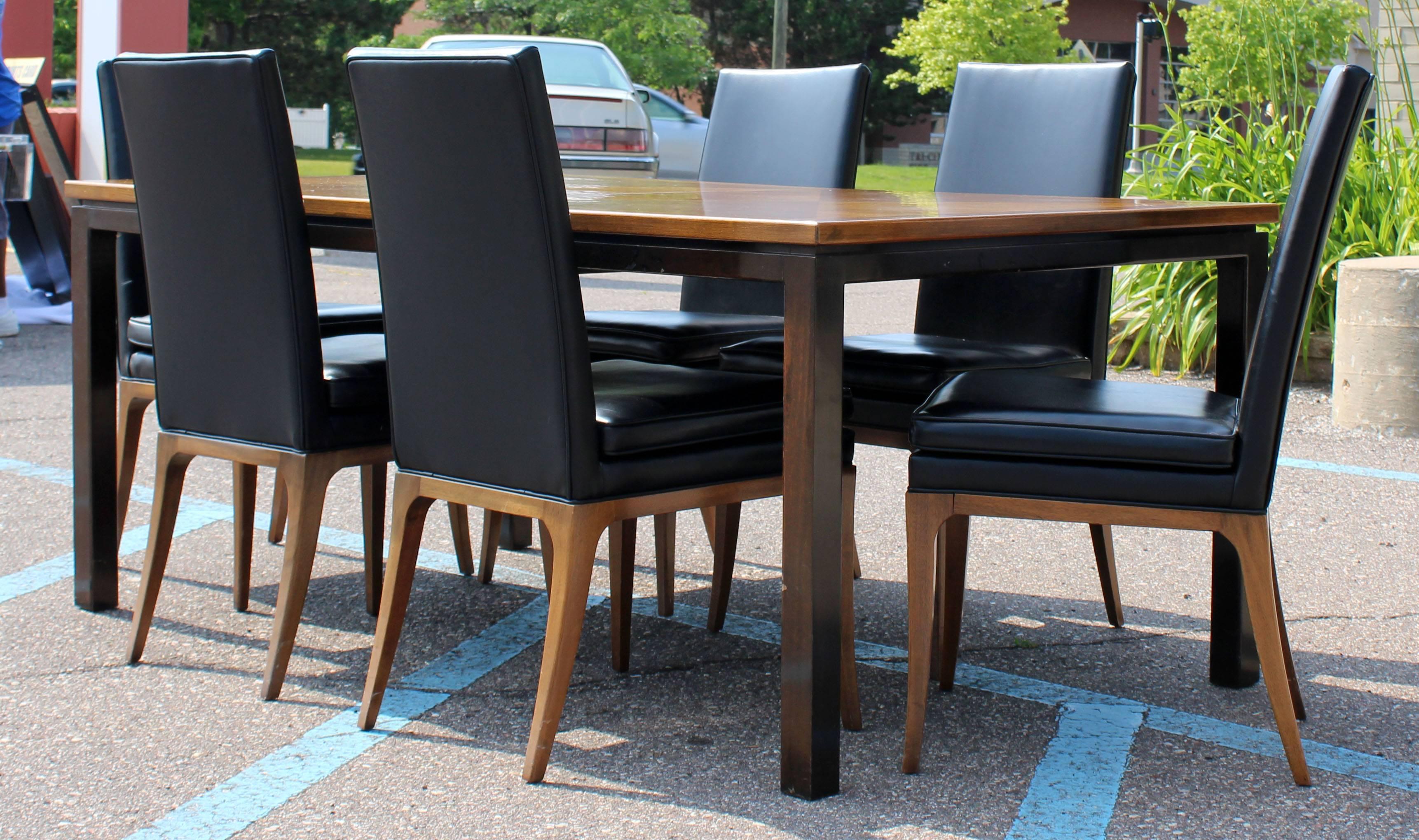 Mid-Century Modern Harvey Probber Dining Set Mahogany Walnut Table & Six Chairs In Good Condition In Keego Harbor, MI
