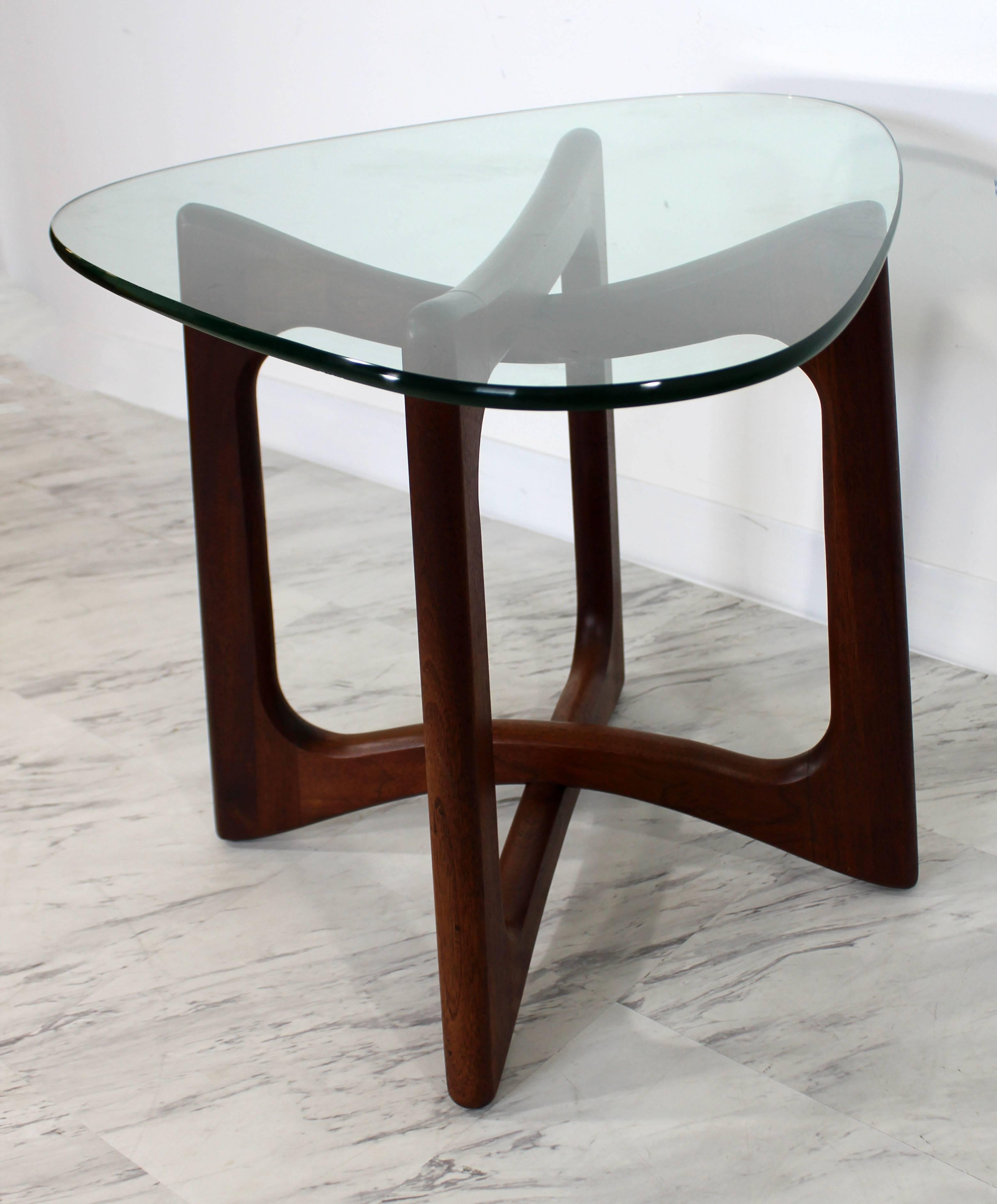 Mid-20th Century Mid-Century Modern Pair of Pearsall Walnut Boomerang Kidney Coffee and End Table