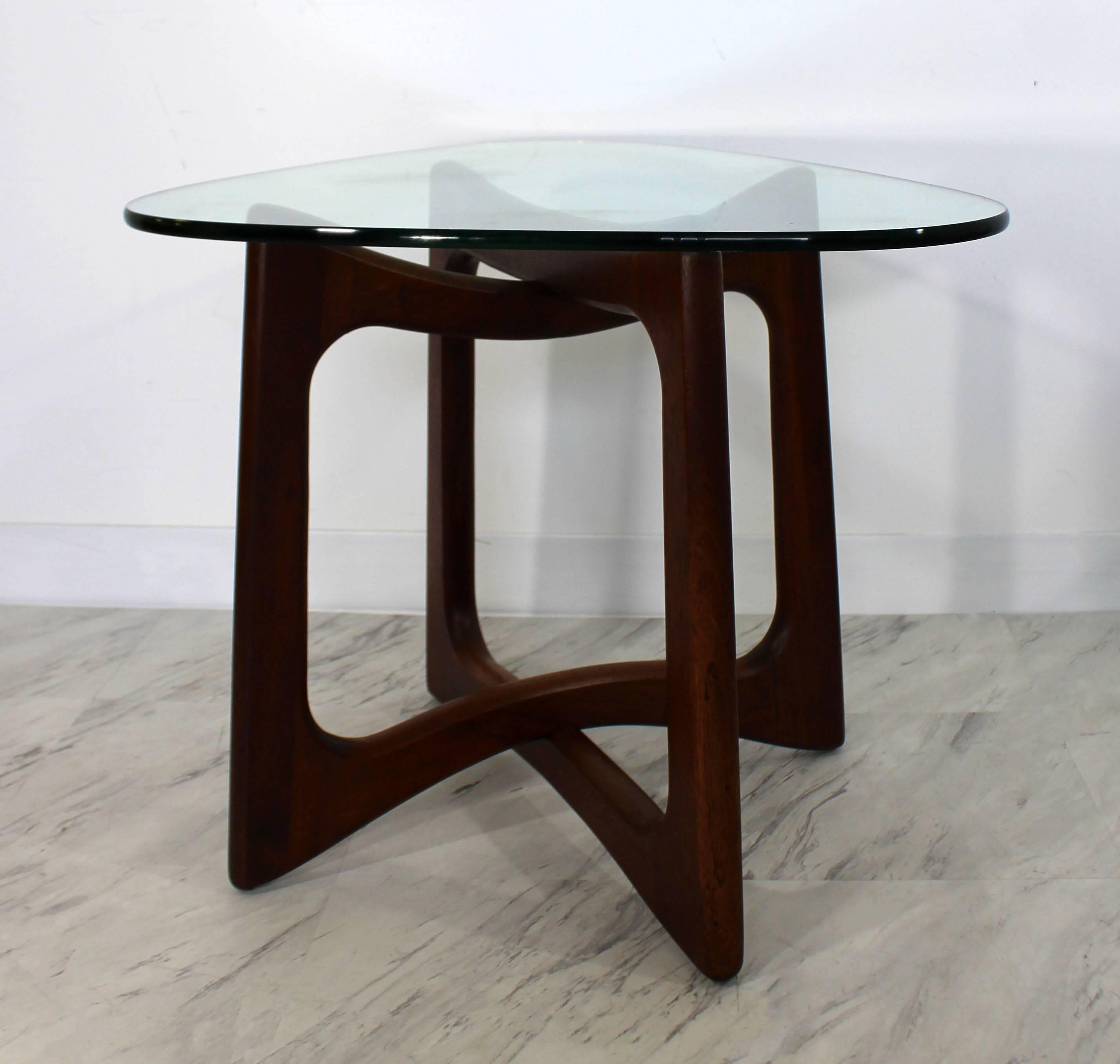 Mid-Century Modern Pair of Pearsall Walnut Boomerang Kidney Coffee and End Table 2