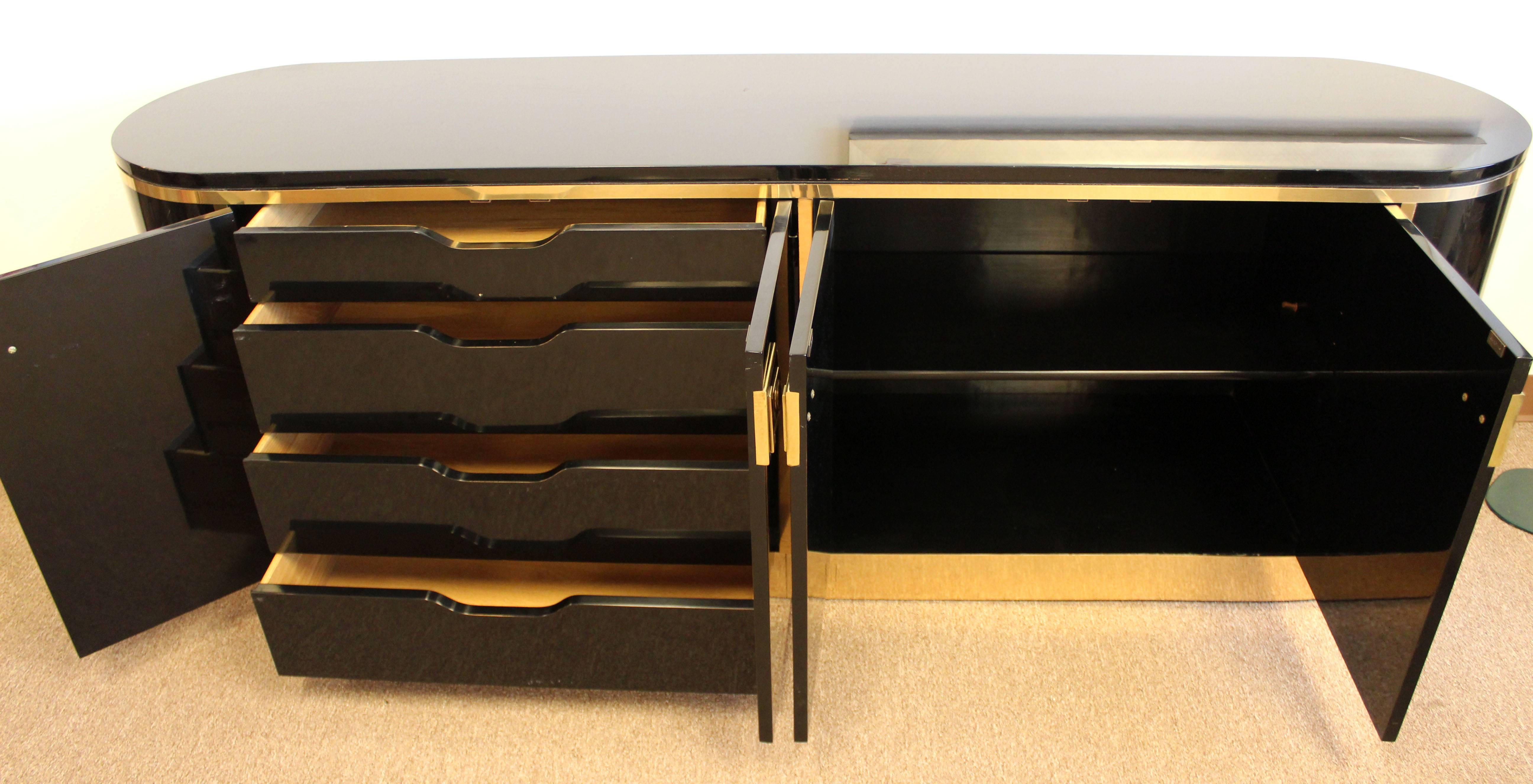 Mid-Century Modern Mastercraft Black Lacquer and Brass Console Credenza, 1970s 3