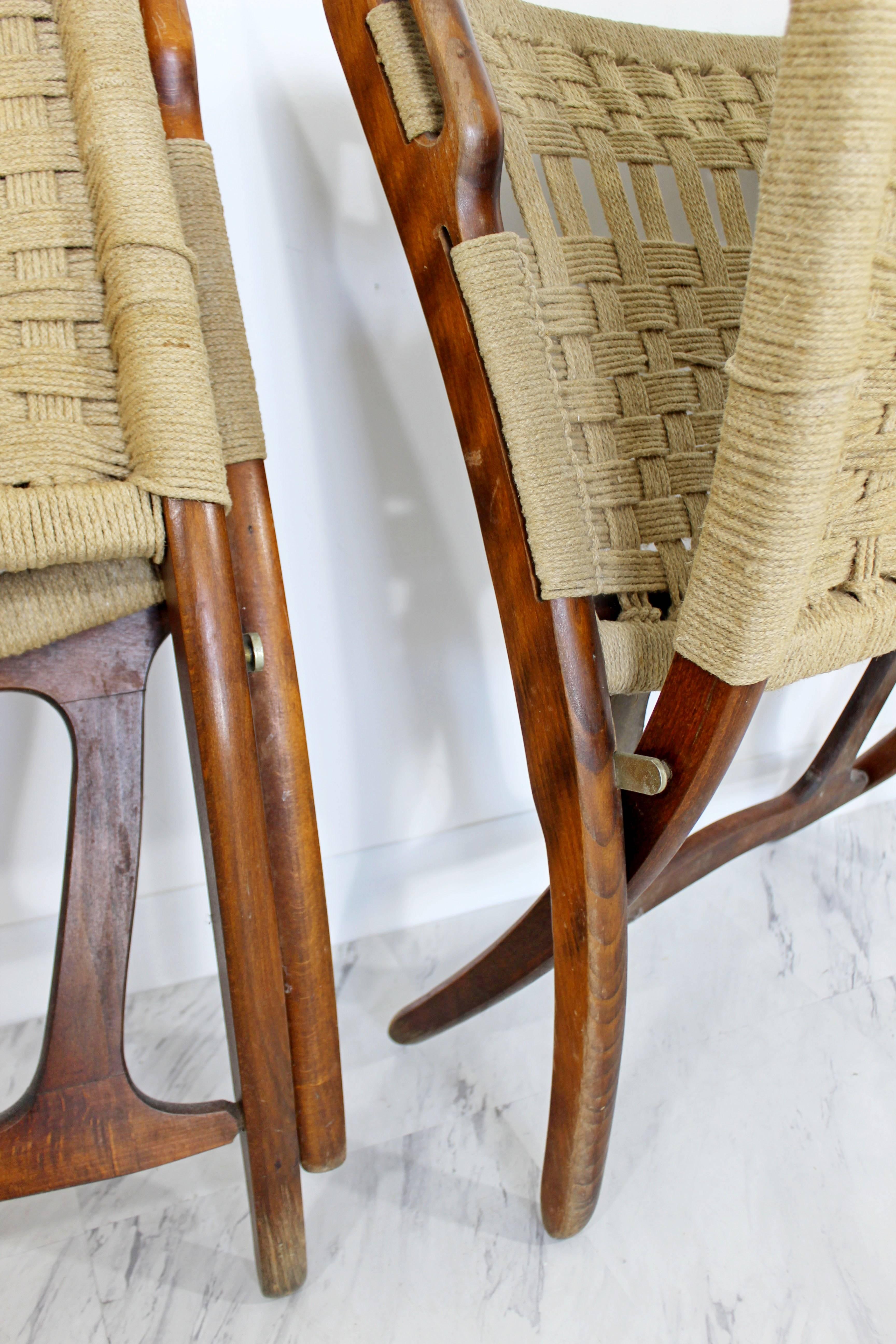 Mid-Century Modern Pair of Rope Cord and Wood Folding Chairs Hans Wegner Style 1