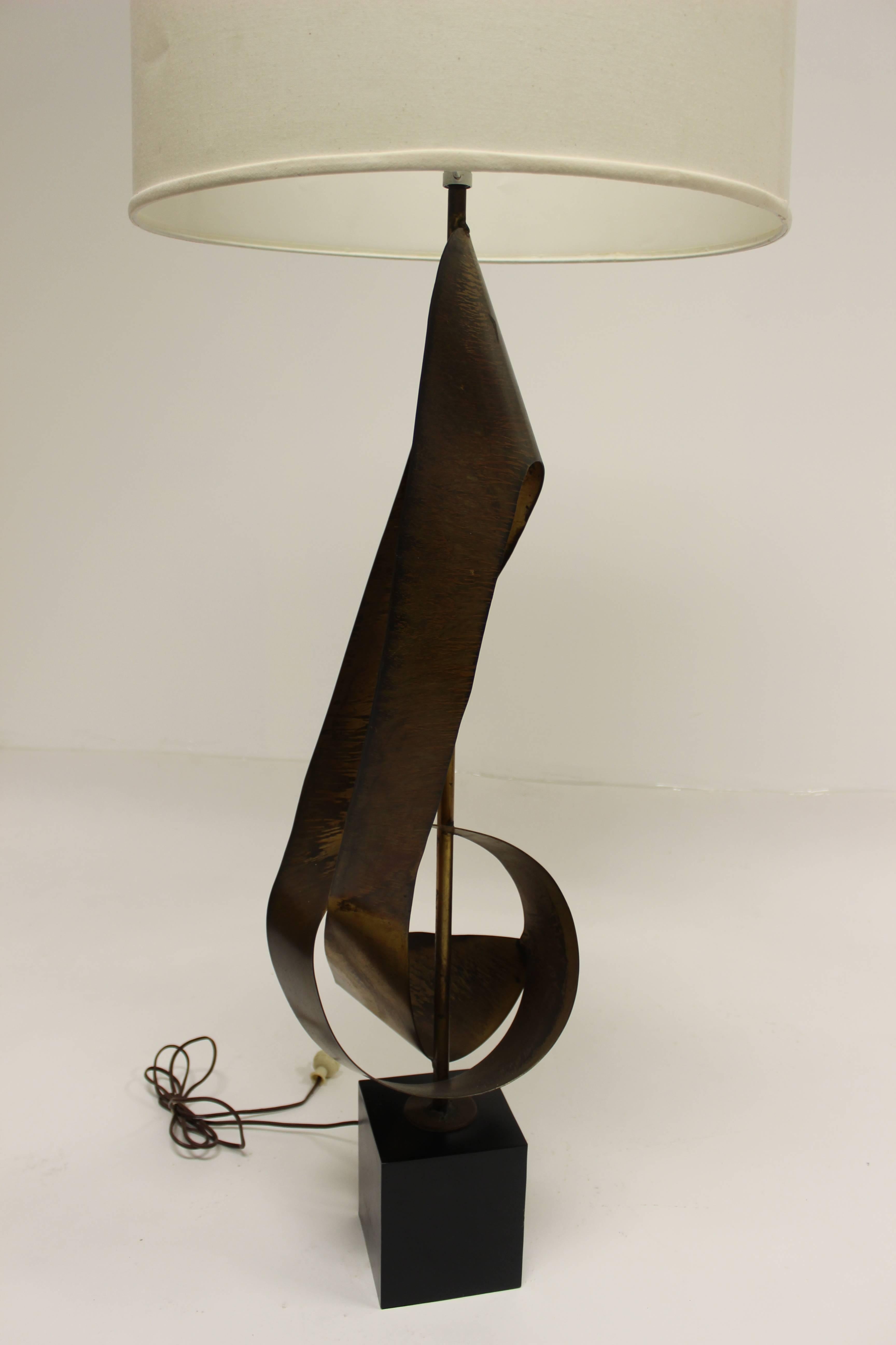 Mid-20th Century Mid-Century Modern Harry Balmer for Laurel Brutalist Ribbon Lamp