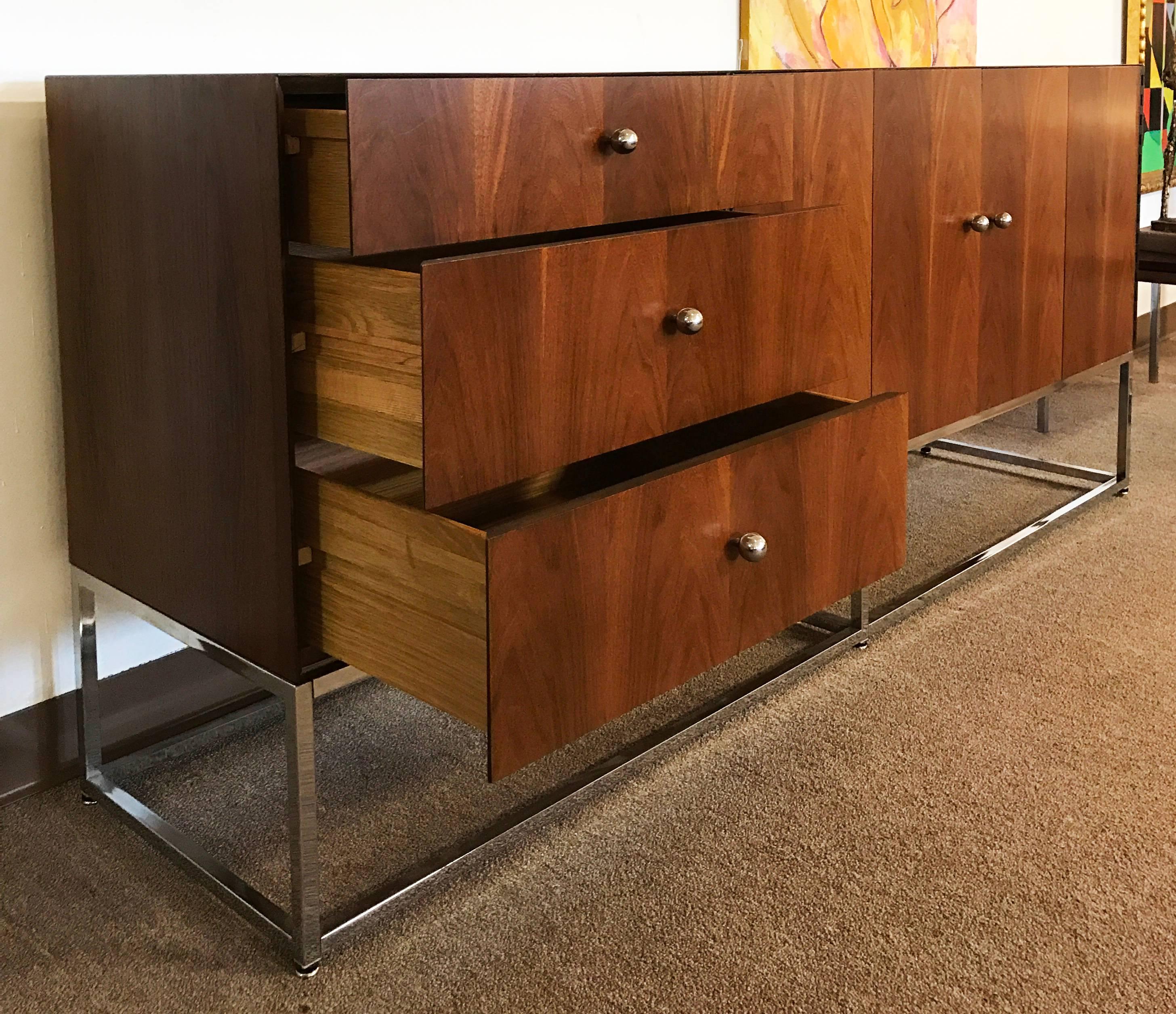 Mid-20th Century Mid-Century Modern Baughman for Rougier Walnut Credenza on Floating Chrome Base