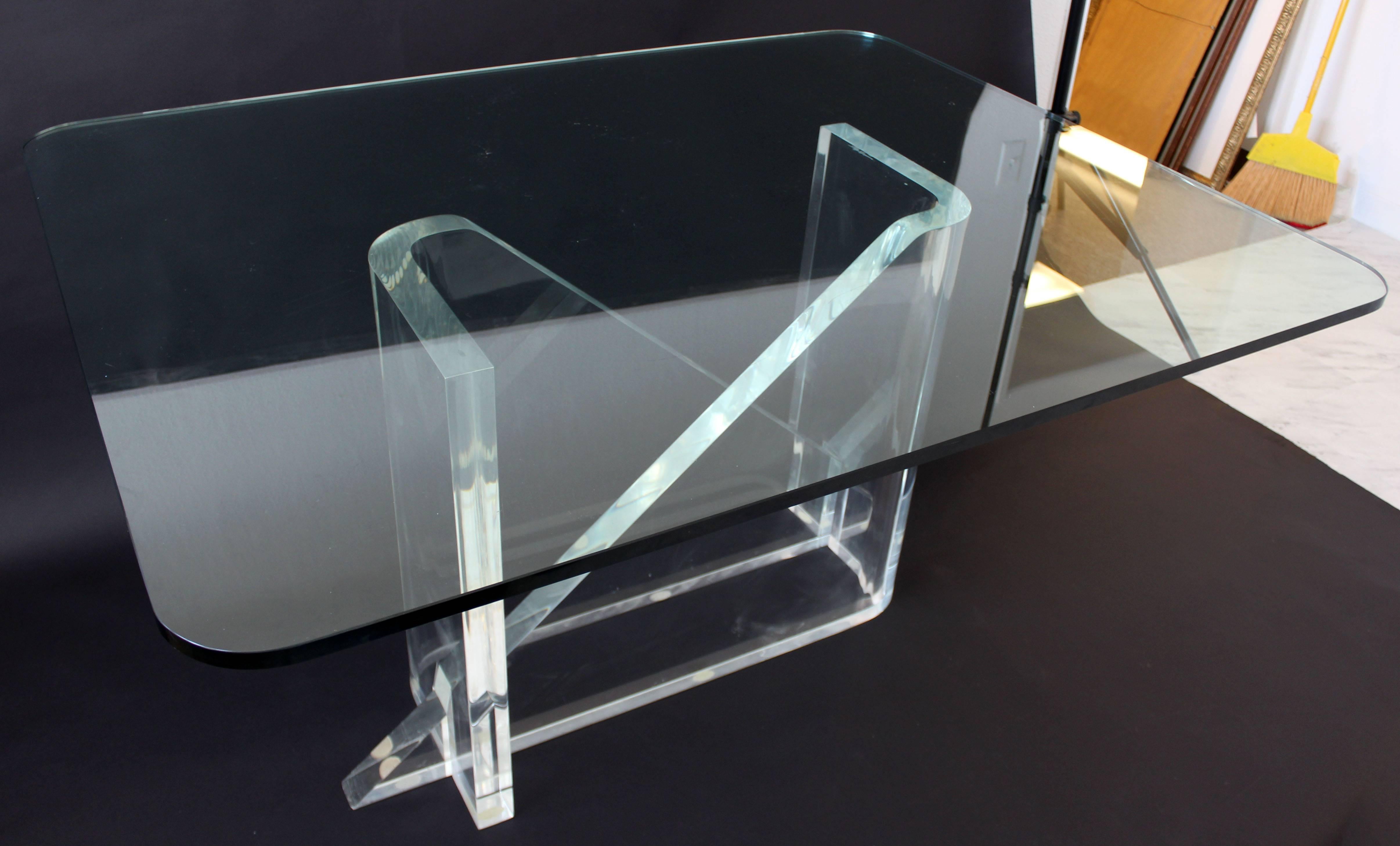 Mid-Century Modern Rare Signed Lucite Glass Dining Table Gary Gutterman, 1970s 3