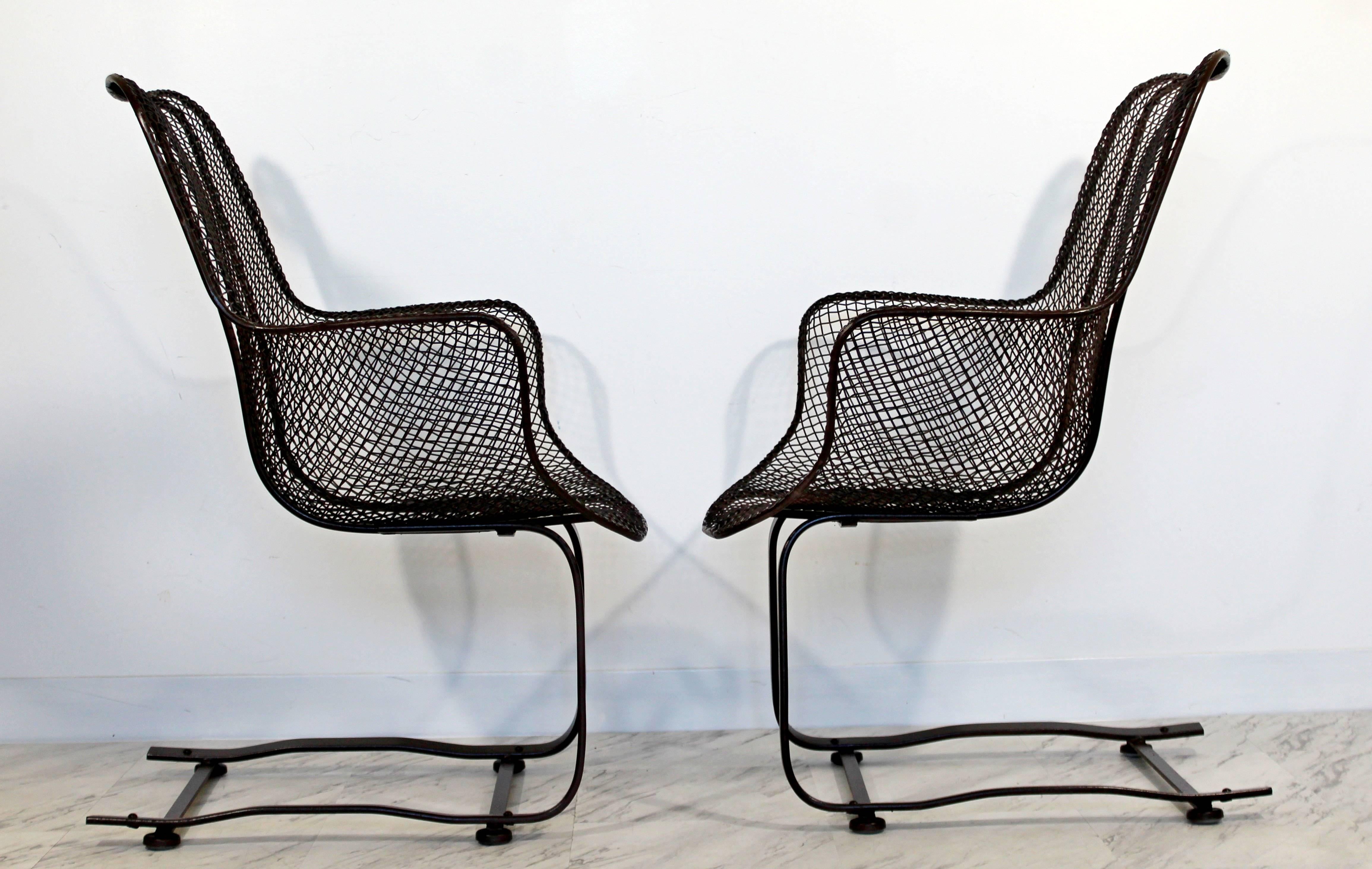 American Mid-Century Modern Woodard Sculptura Pair of Brown Outdoor Rocker Chairs, 1970s