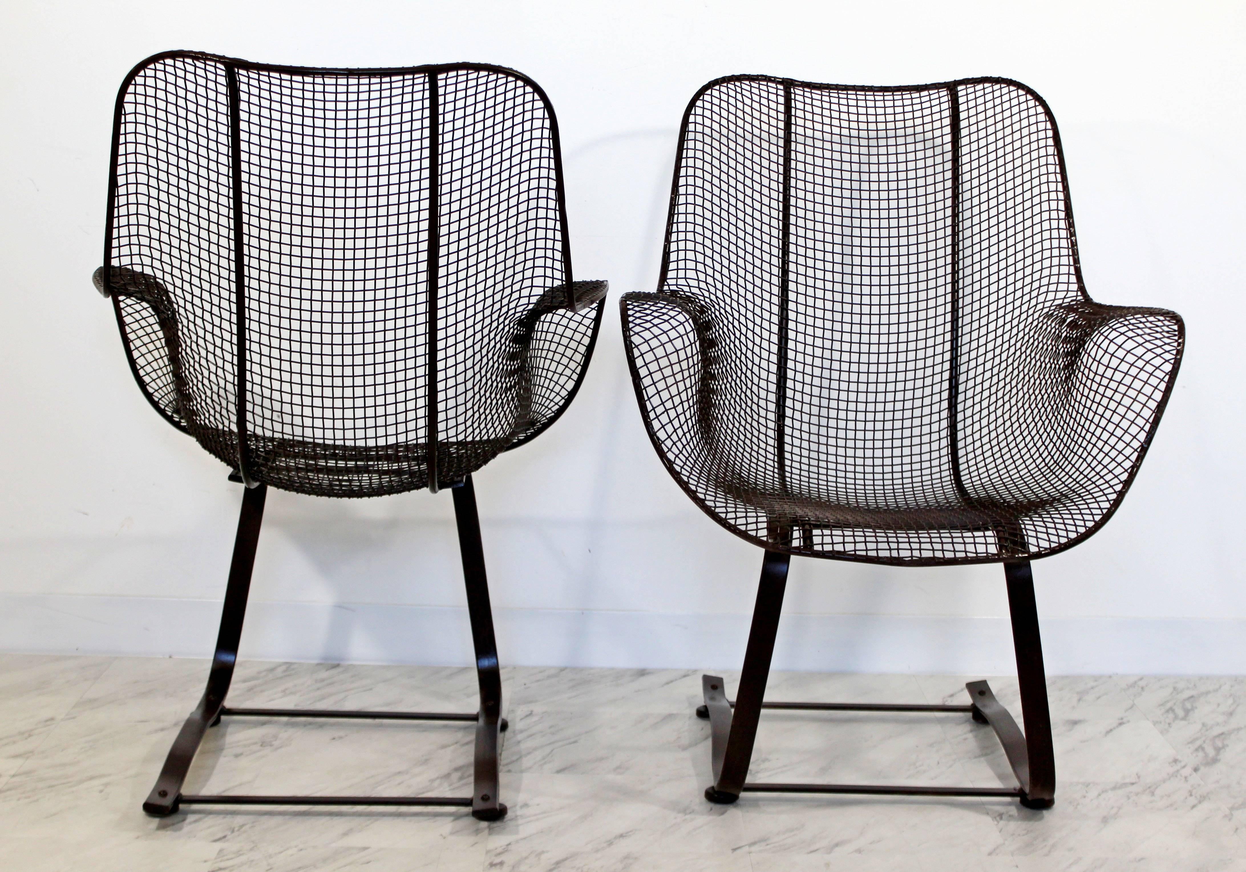 Mid-Century Modern Woodard Sculptura Pair of Brown Outdoor Rocker Chairs, 1970s 1