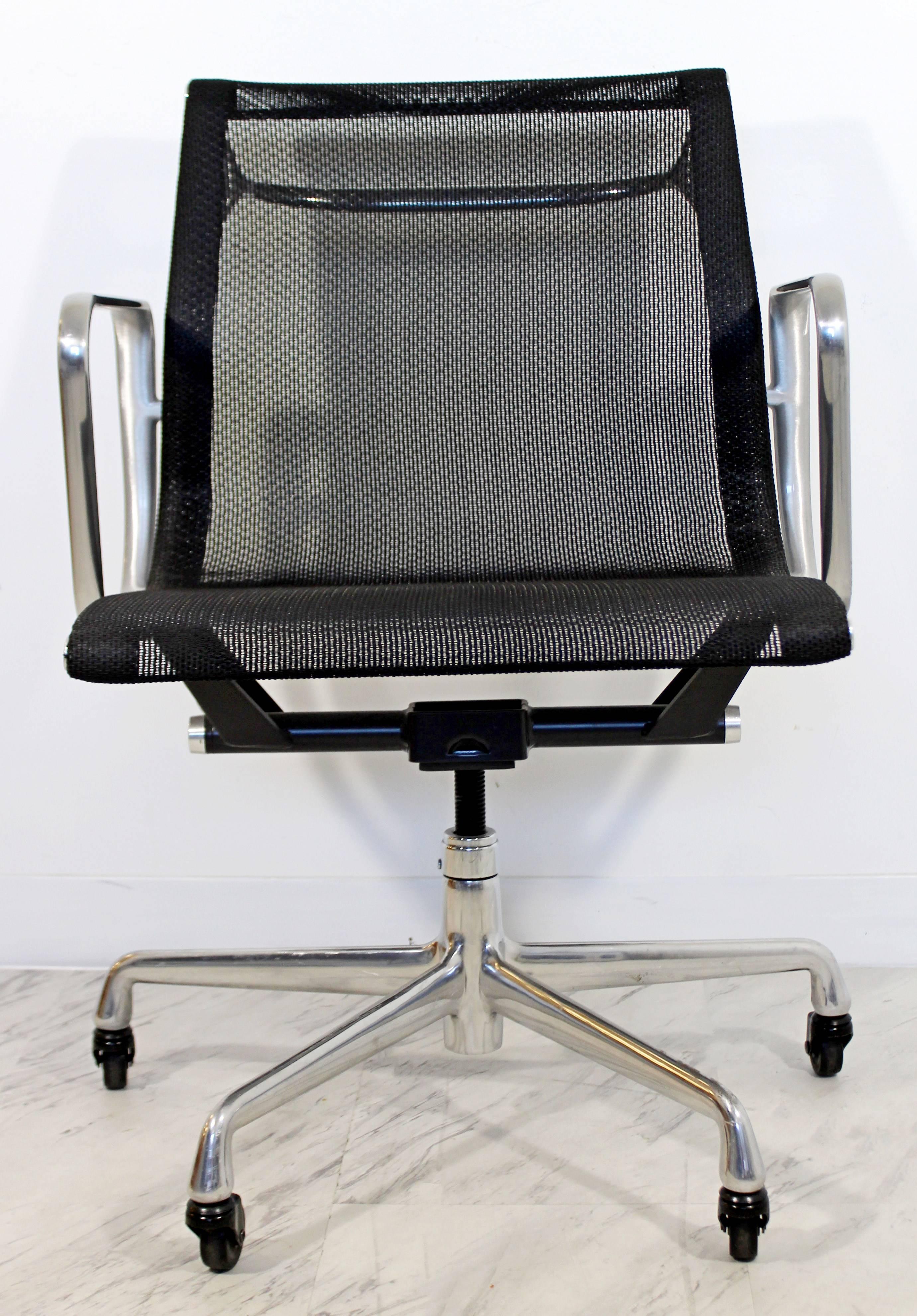 herman miller mid century chair