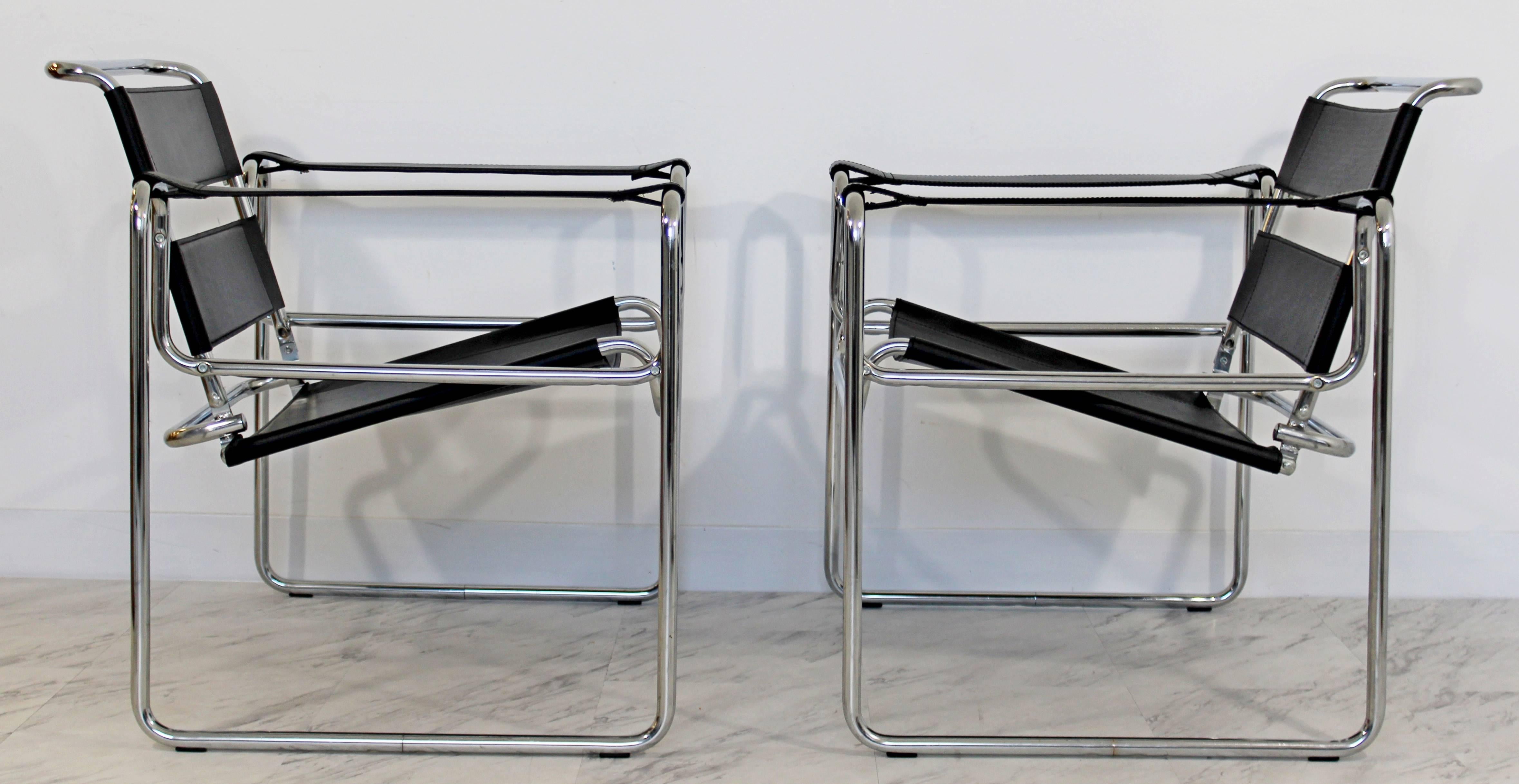 Mid-20th Century Mid-Century Modern Pair of Original Black Breuer for Stendig Wassily Chairs