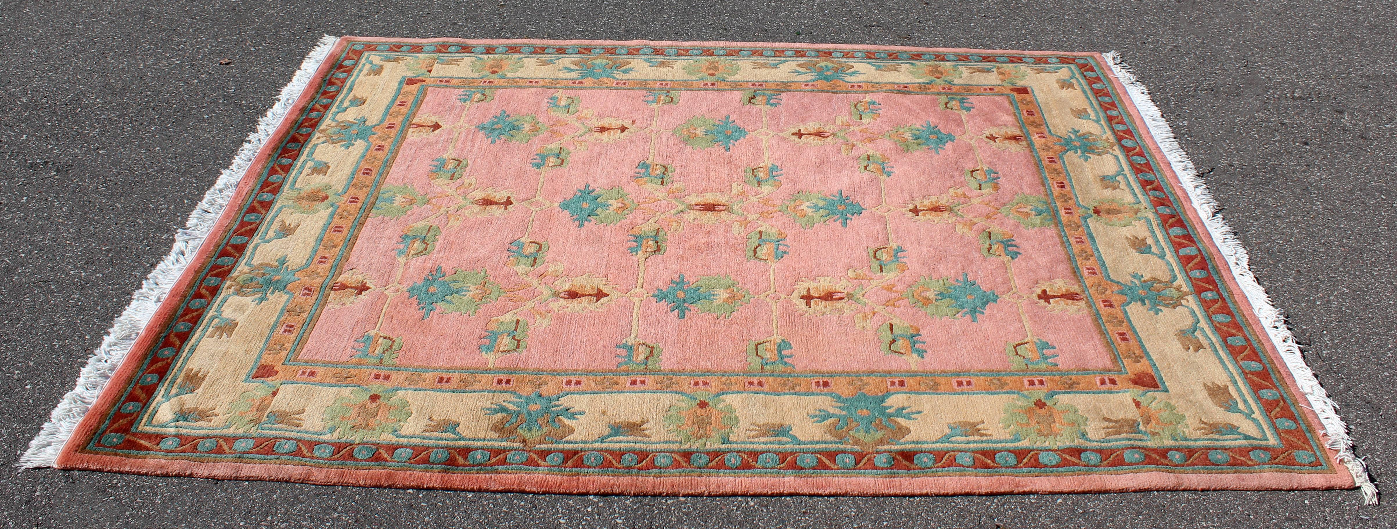 For your consideration is a massive Tufenkian hand-knotted, area rug or carpet from Nepal. In excellent condition. The dimensions are 122