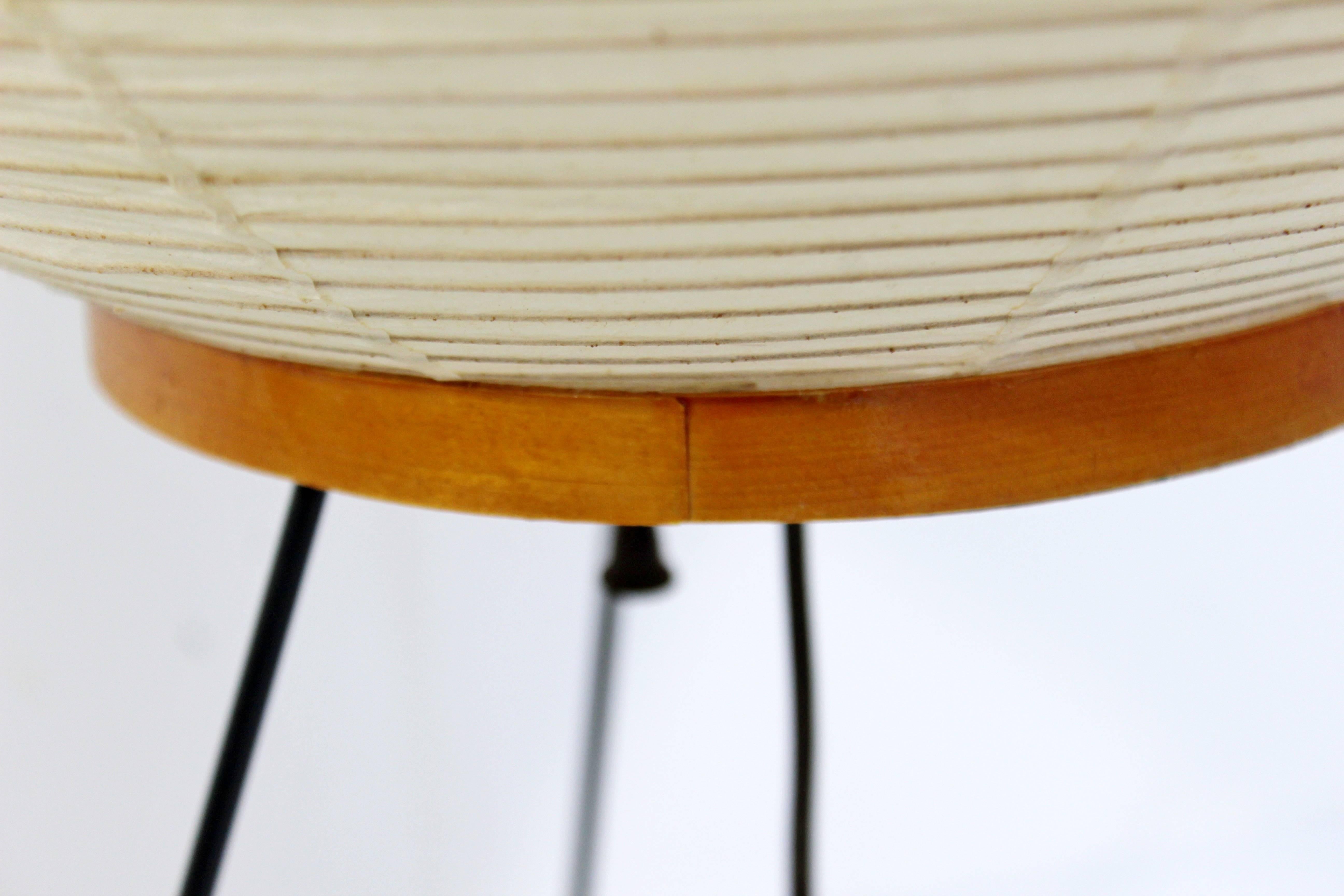 Milieu du XXe siècle Lampe de table moderne du milieu du siècle Isamu Noguchi Akari Original Vintage 9A:: 1950s