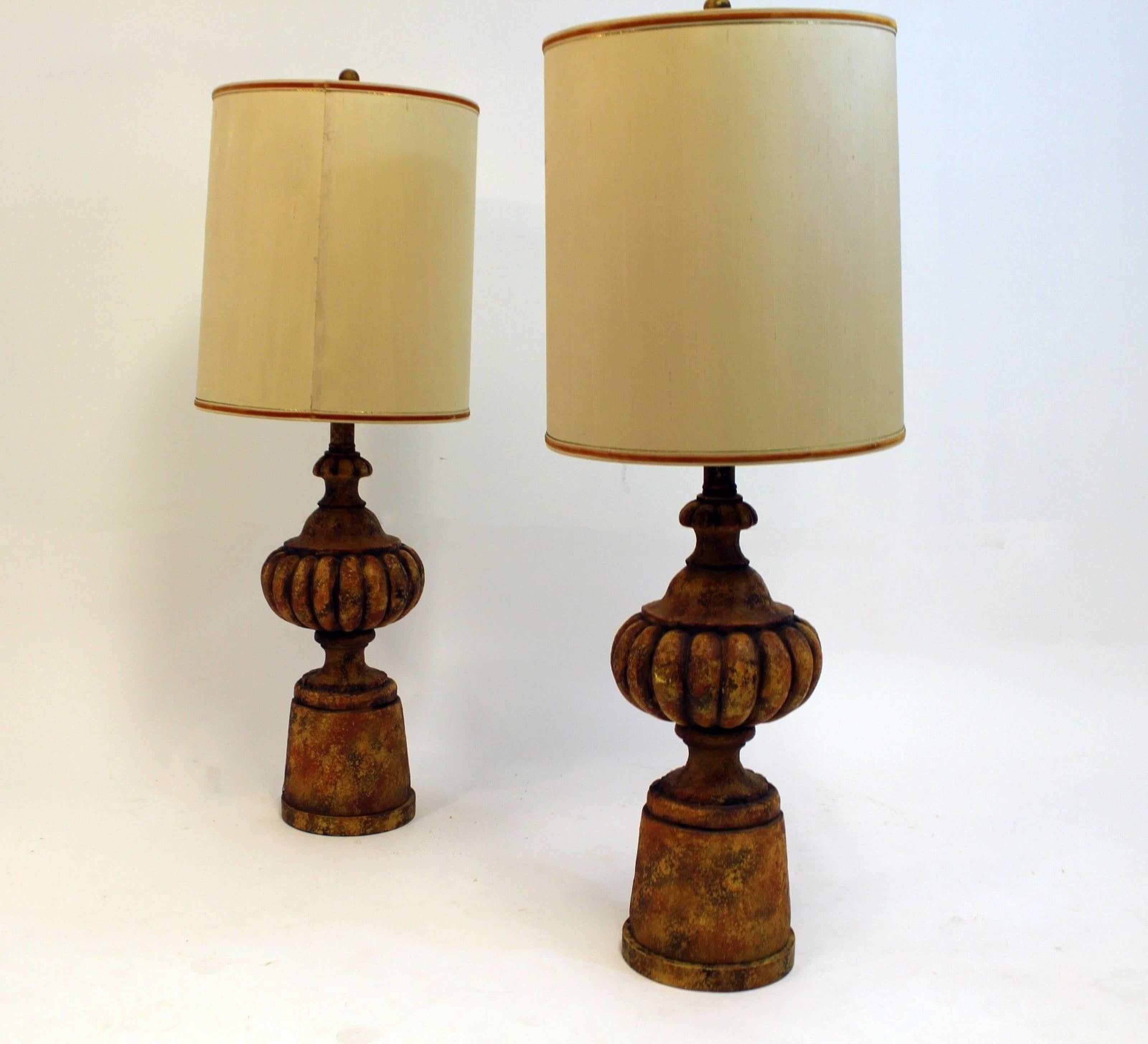 Mid-Century Modern Pair of Michael Taylor for Chapman Gesso Stone Table Lamps 4