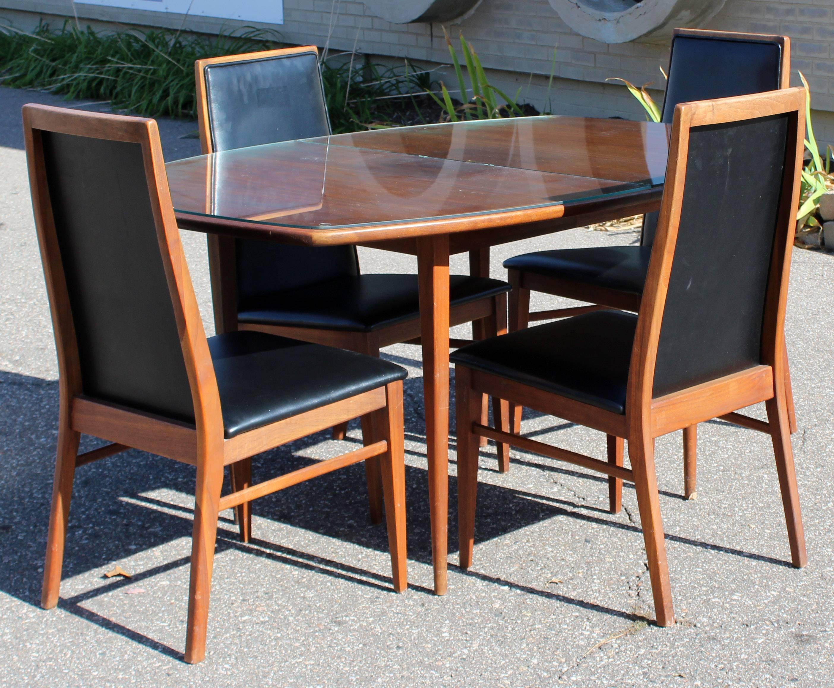 Mid-Century Modern Baughman Dillingham Dining Set, Table Two Leaves Four Chairs 2