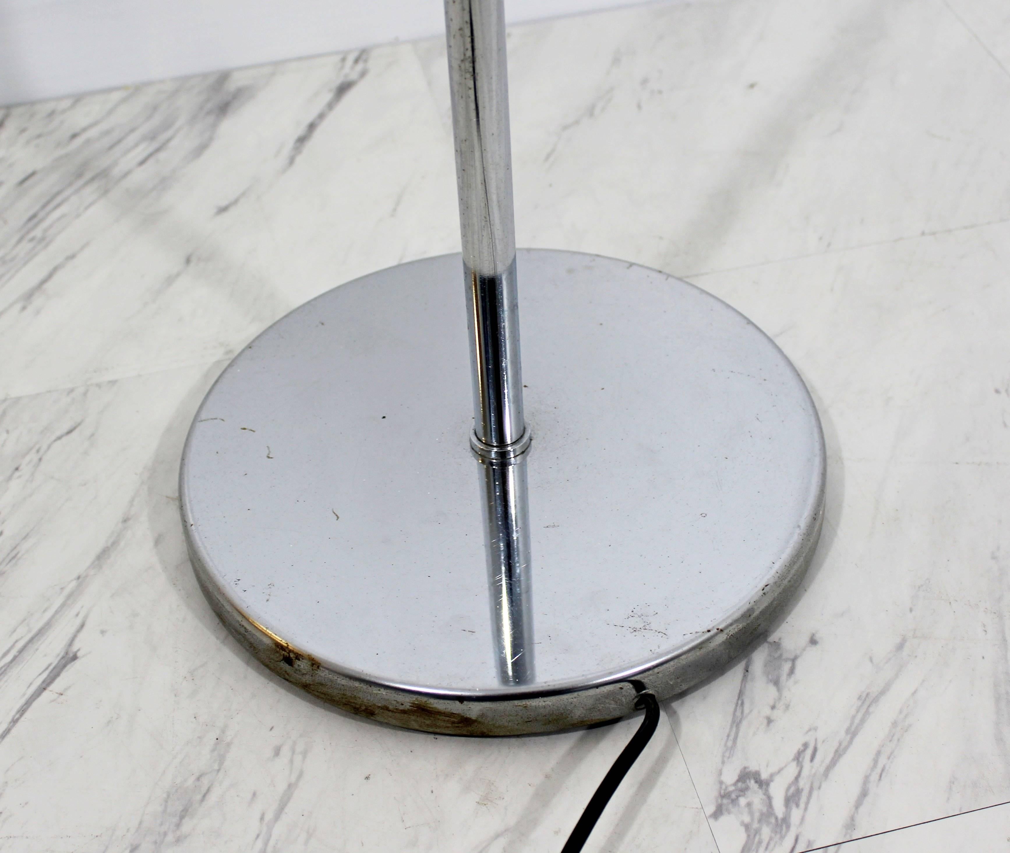 Late 20th Century Mid-Century Modern Koch & Lowy Chrome Three-Headed Floor Lamp, Pivoting Shades
