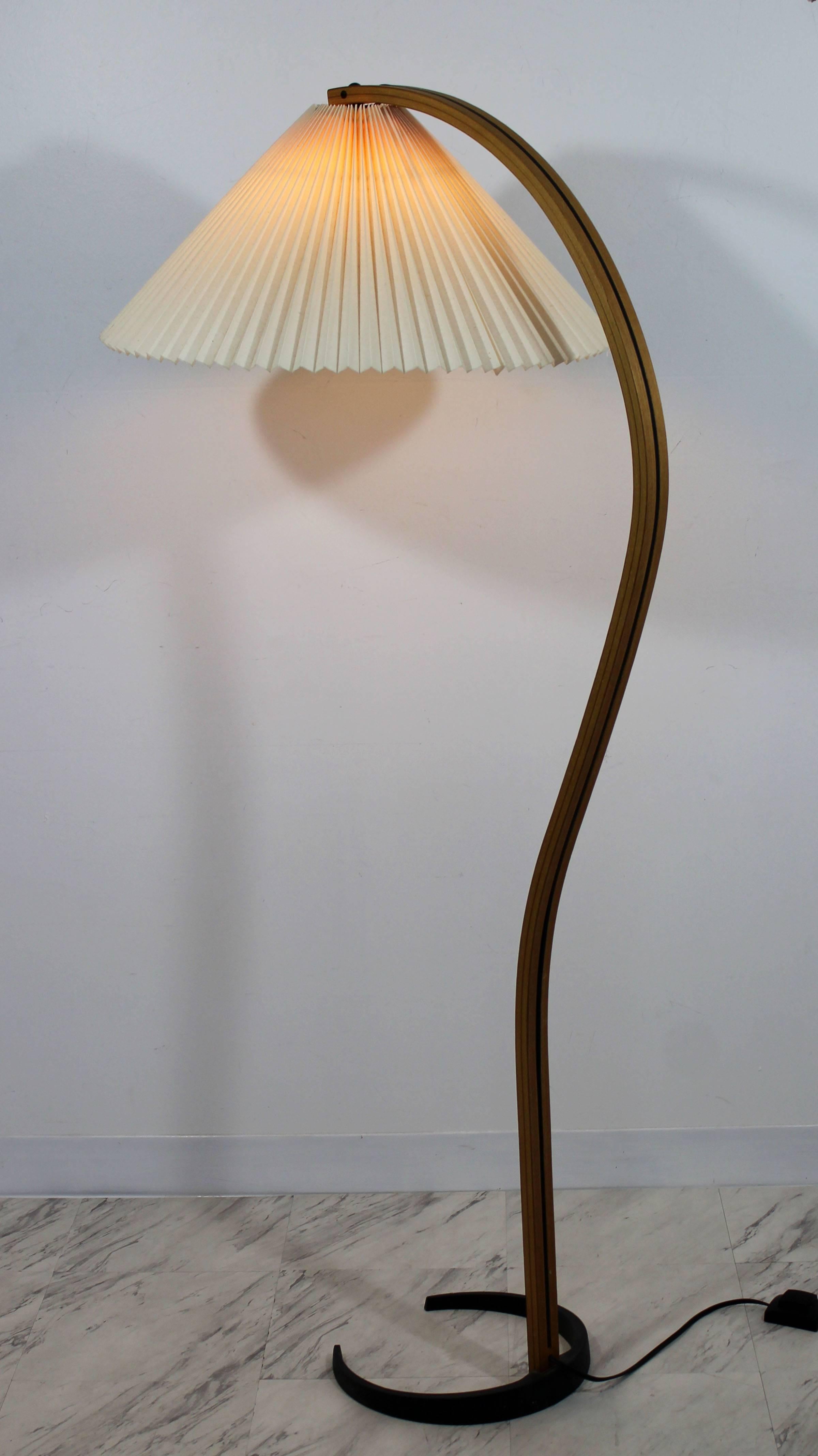 caprani floor lamp