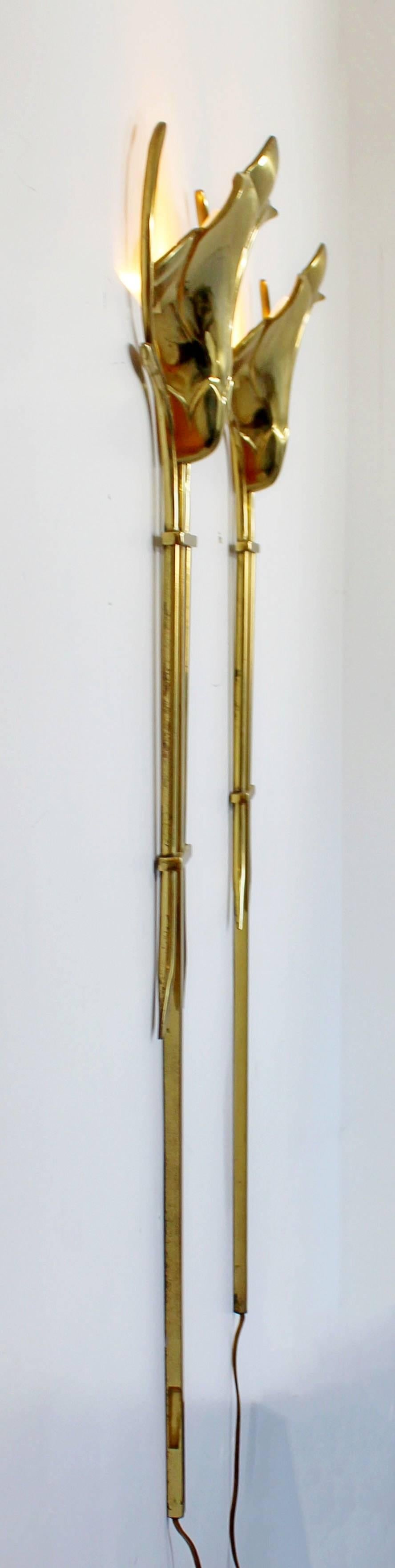 American Mid-Century Modern Frederick Cooper Pair of Hanging Brass Wall Sconces, 1960s