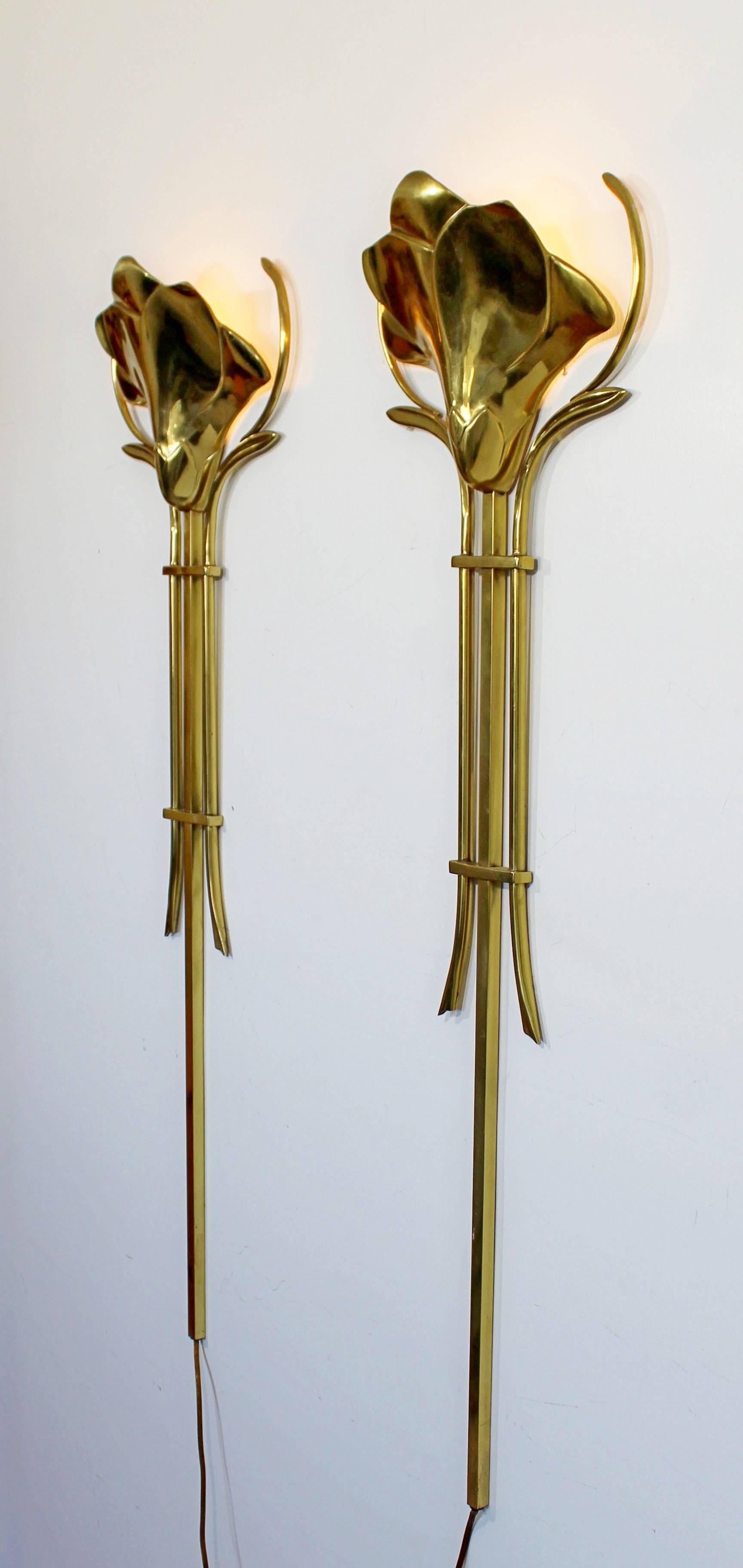 Mid-Century Modern Frederick Cooper Pair of Hanging Brass Wall Sconces, 1960s In Good Condition In Keego Harbor, MI