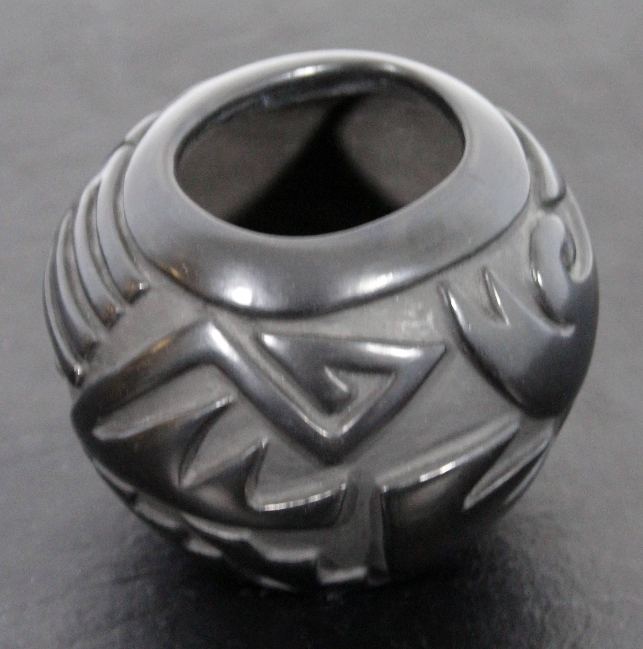 Modern Contemporary Santa Clara Pottery Linda Cain Small Vessel Black Vase, 1989