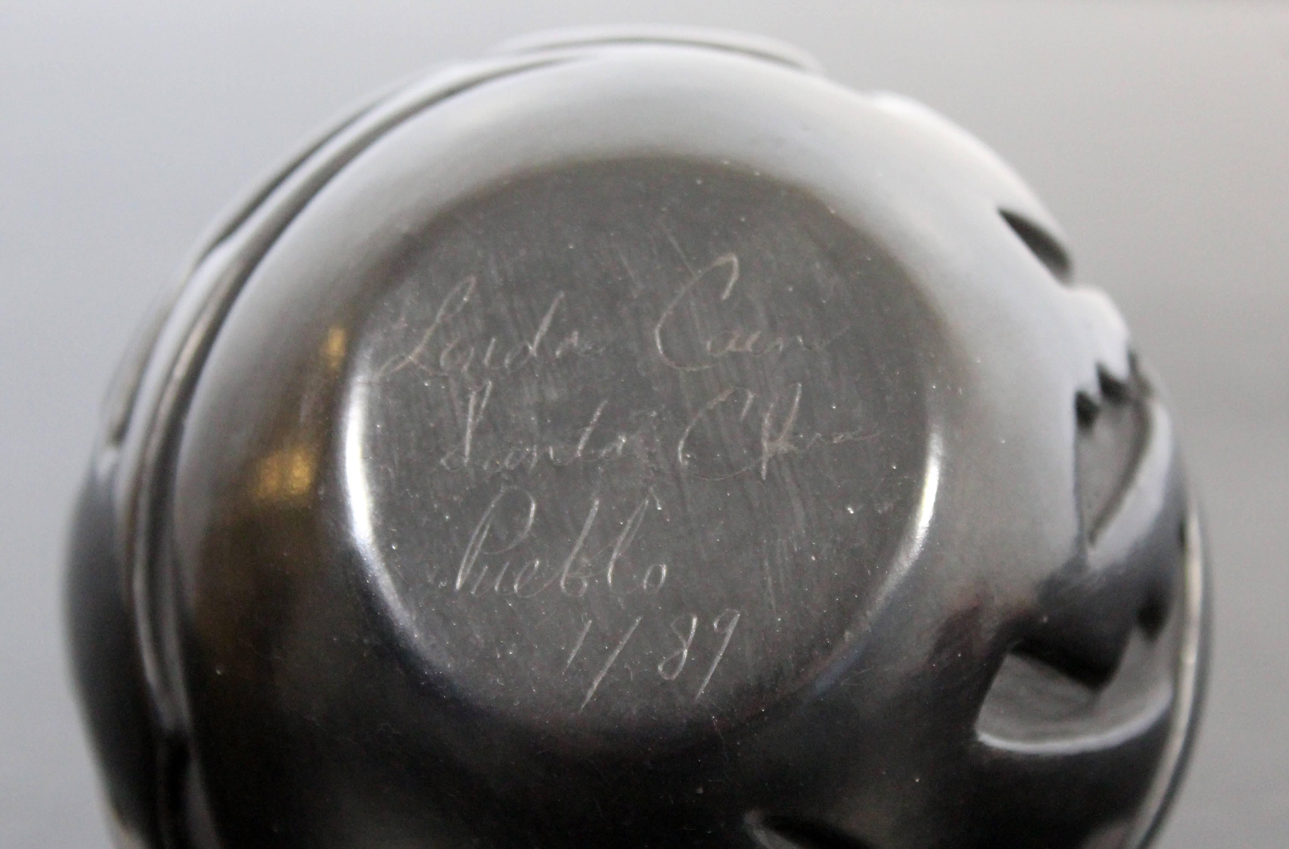 Late 20th Century Contemporary Santa Clara Pottery Linda Cain Small Vessel Black Vase, 1989