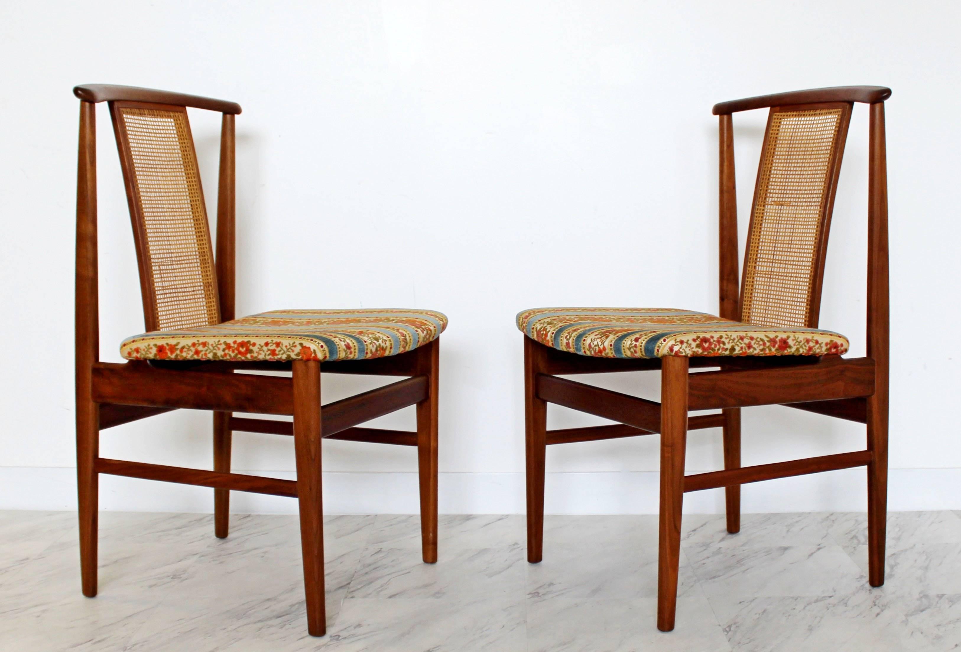 Mid-Century Modern Folke Olsson for DUX Set of Eight Side Dining Chairs, 1960s In Good Condition In Keego Harbor, MI