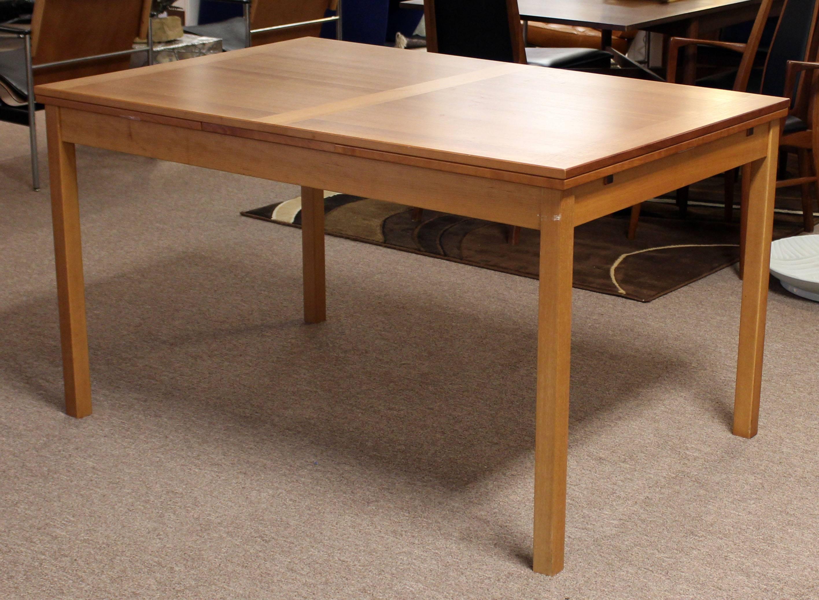 Mid-Century Modern Ansager Mobler Expandable Teak Dining Table Danish, 1950s 1