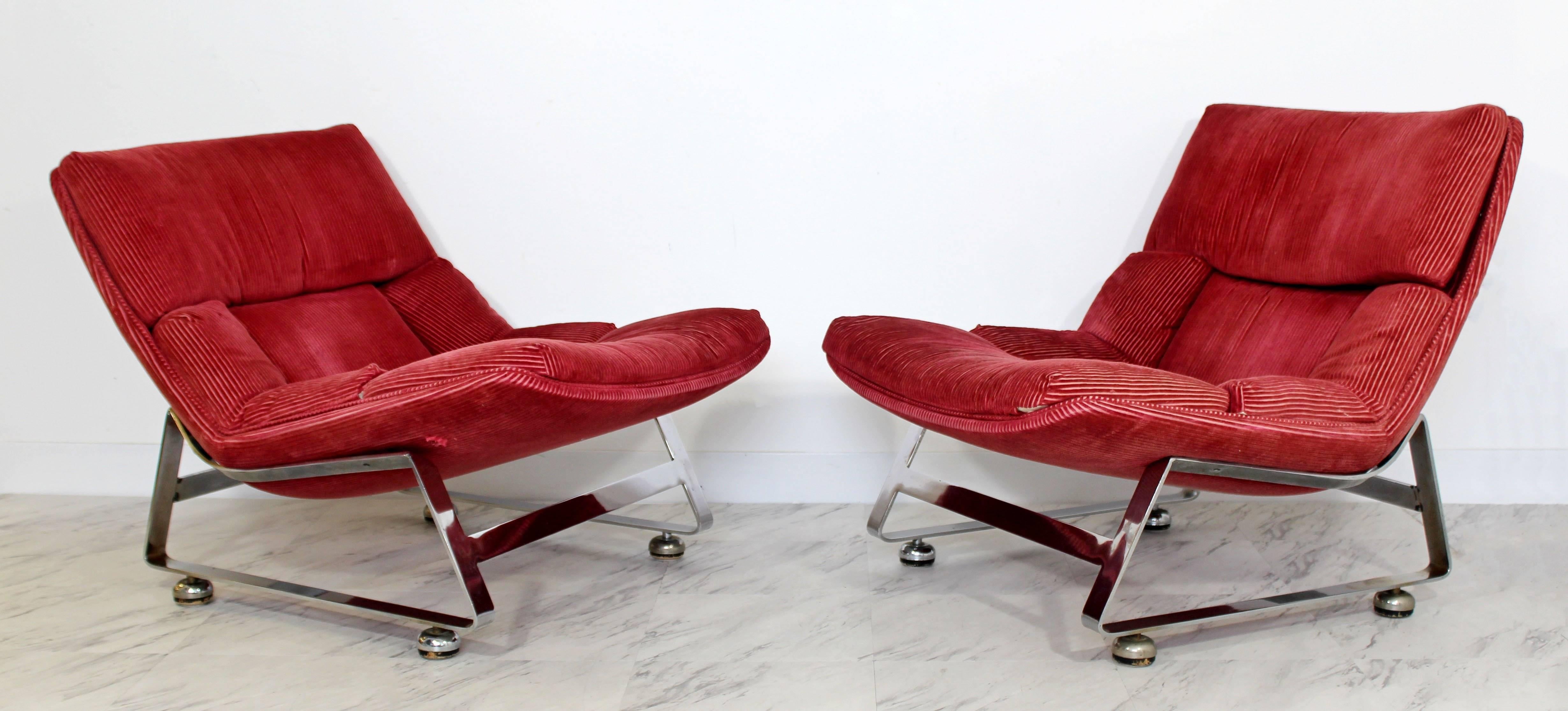 Vintage Mid-Century Modern Pair of Chrome Lounge Chairs Baughman Brueton Style In Good Condition In Keego Harbor, MI