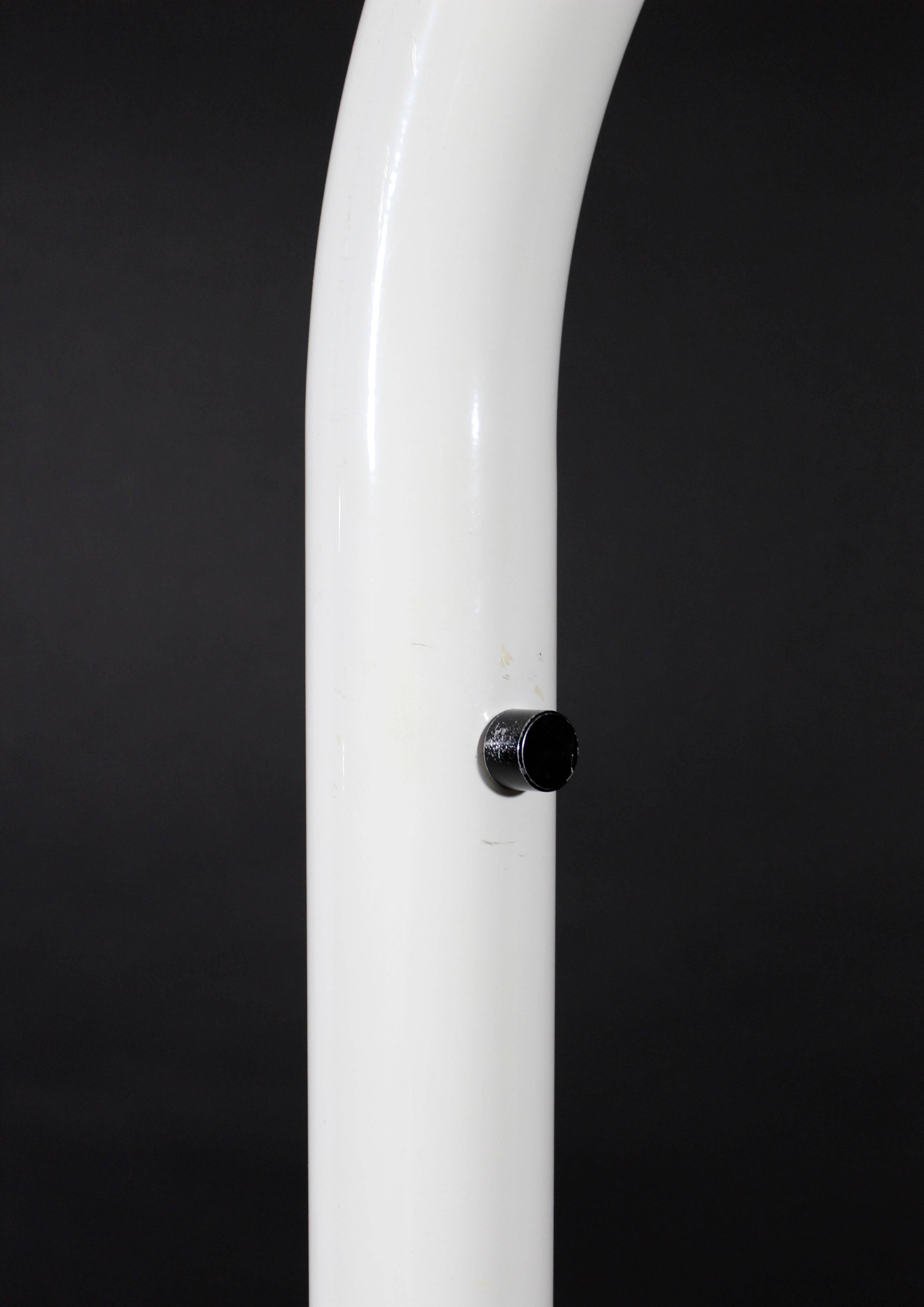 Late 20th Century Mid-Century Modern White Lacquer Metal Halogen Oca Floor Lamp by Eleusi, Italy
