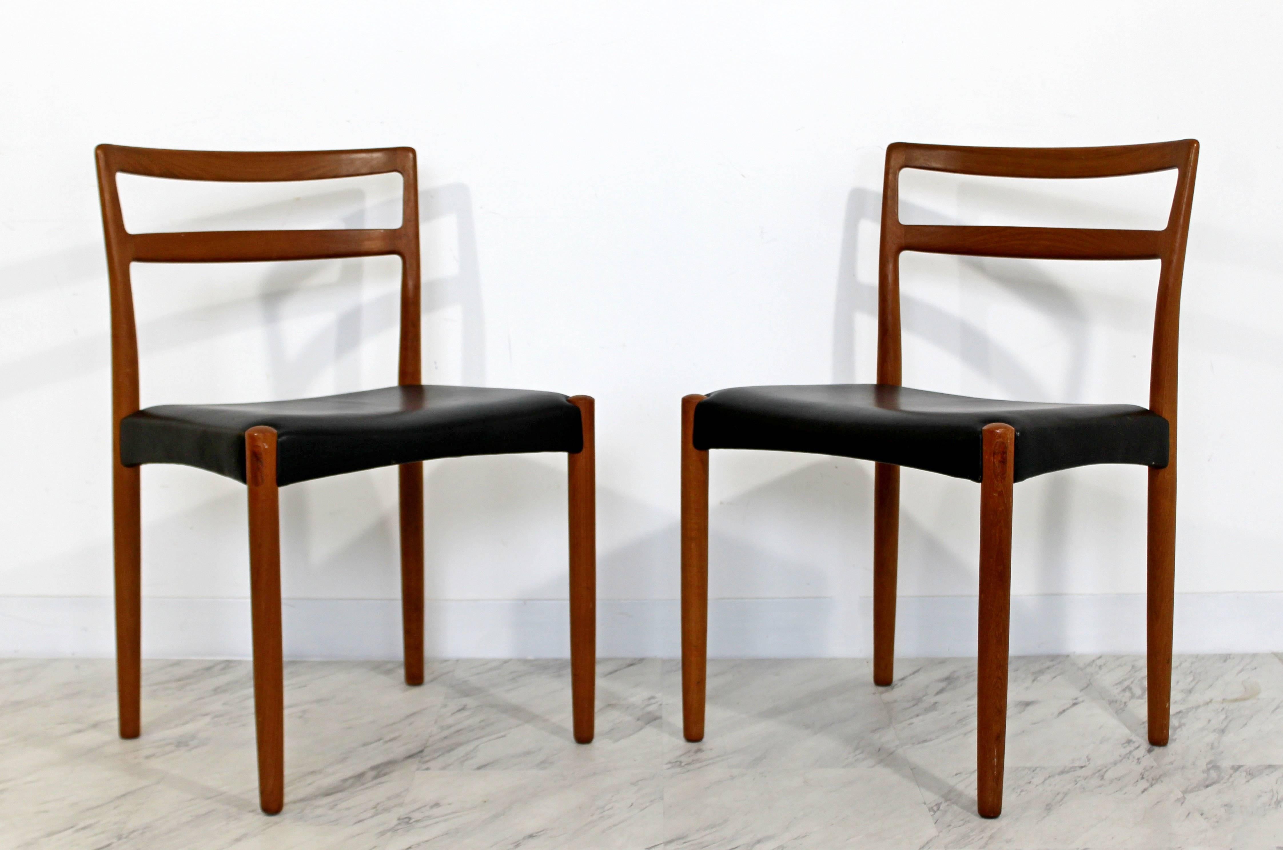 Faux Leather Mid-Century Modern Teak Dining Set Table & Eight Chairs Illums Bolighus Danish