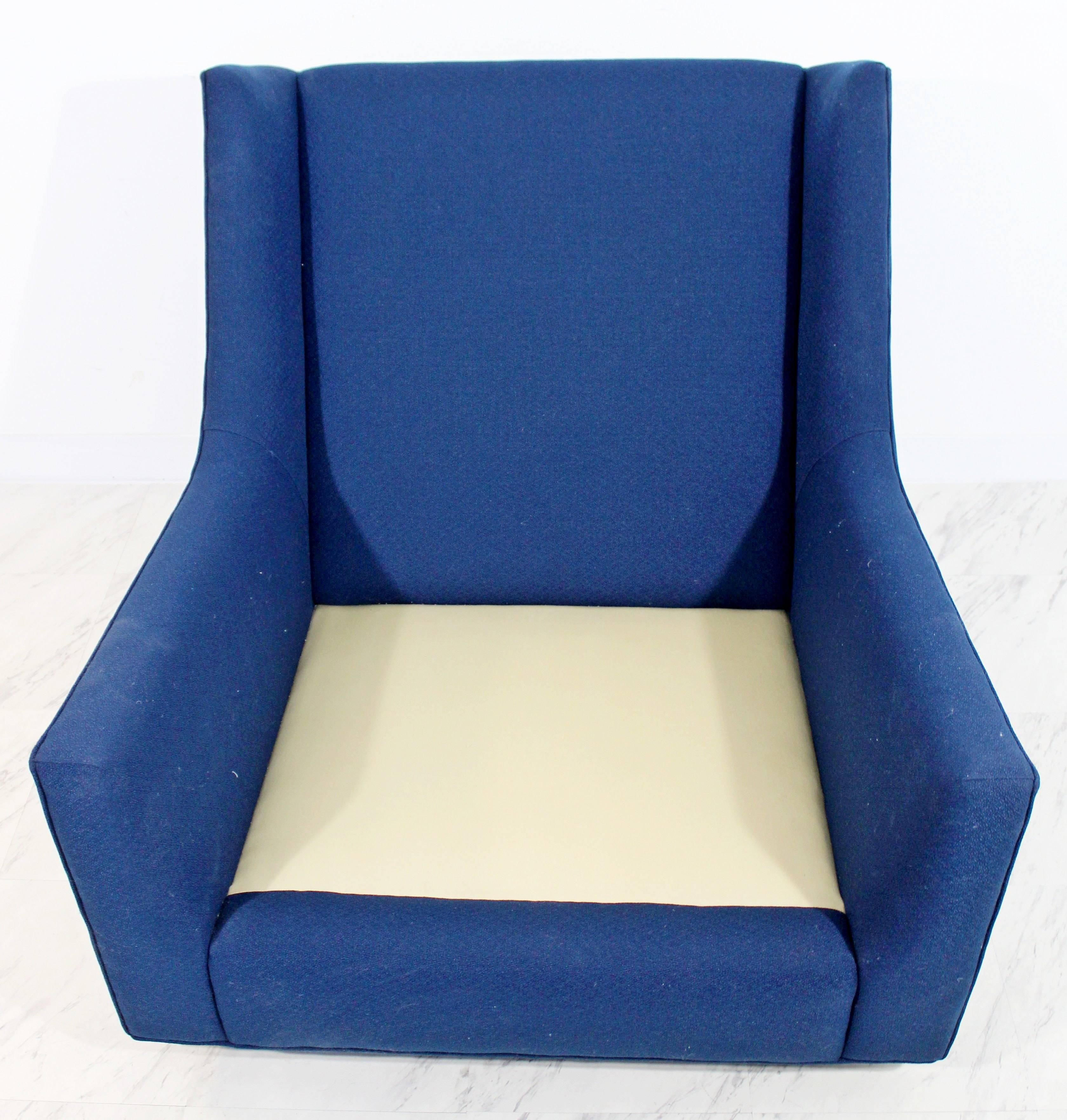Mid-Century Modern Rare Milo Baughman Wood Plinth Base Lounge Accent Chair 1970s 2