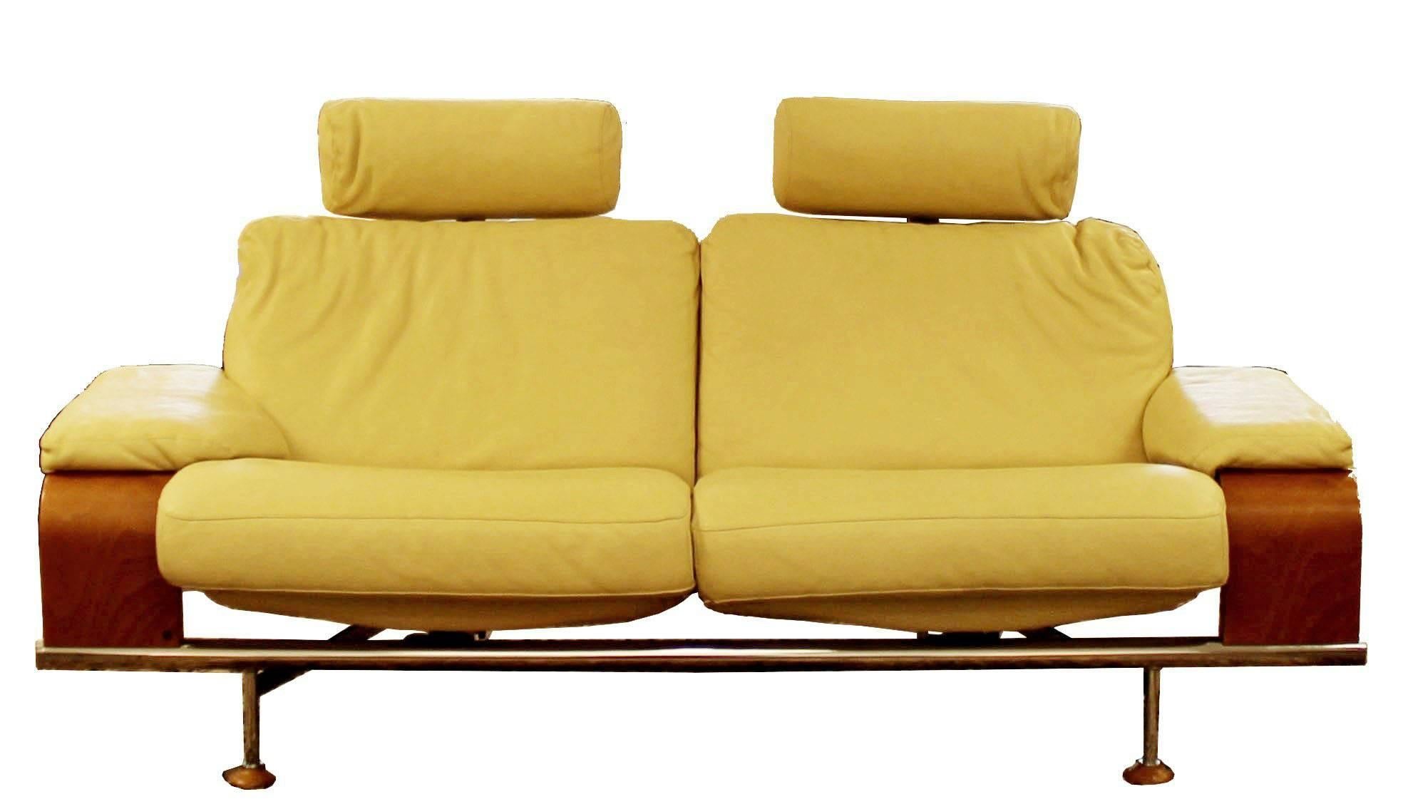 For your consideration is a phenomenal reclining set made of bentwood, chrome and leather, including a reclining sofa and pair of reclining lounge chairs, from Swedish company Nelo, circa the 1980s. In excellent condition. in the most amazing pebble