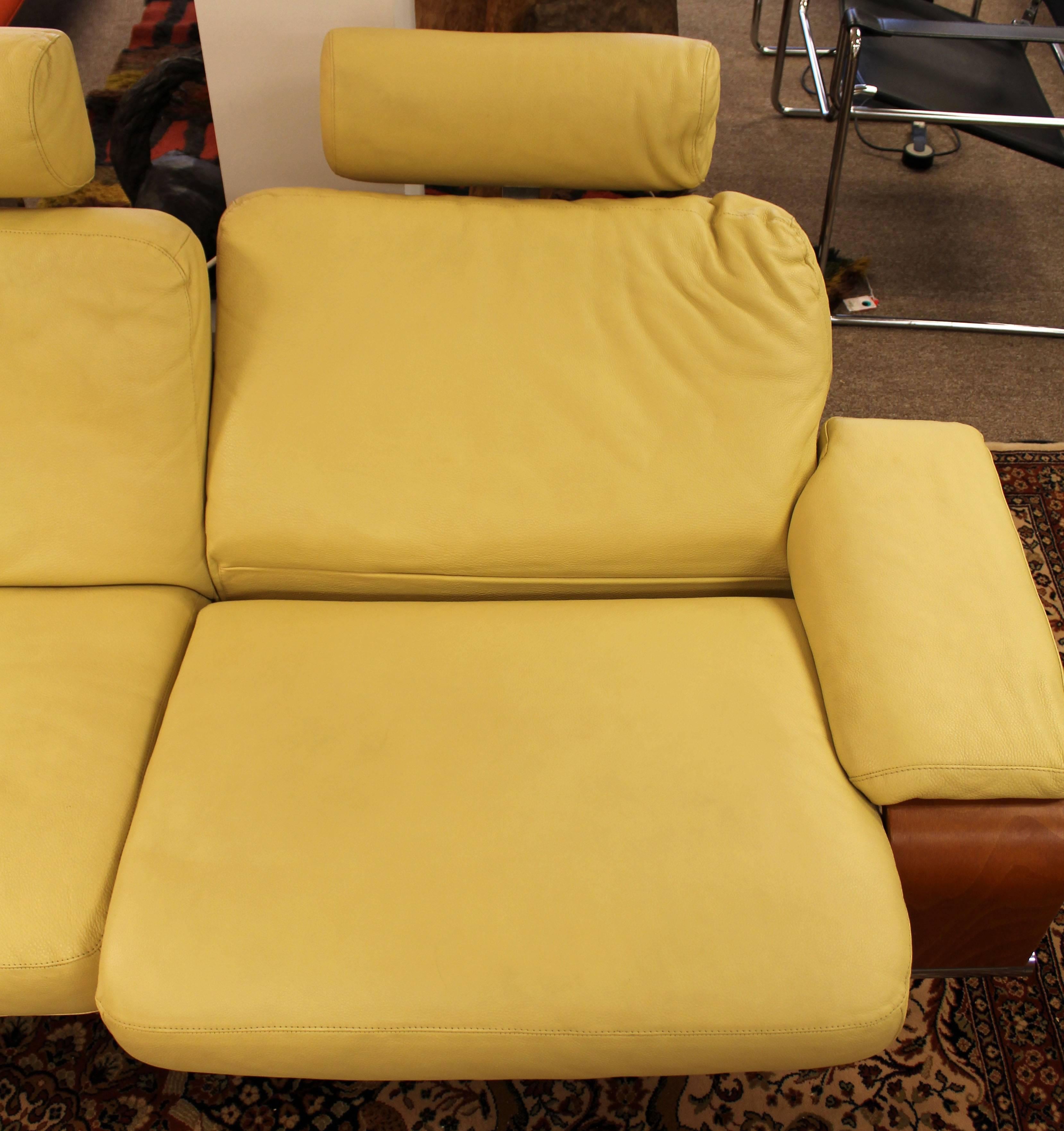 Contemporary Modern Nelo Sweden Reclining Sofa Pair of Reclining Lounge Chairs In Good Condition In Keego Harbor, MI