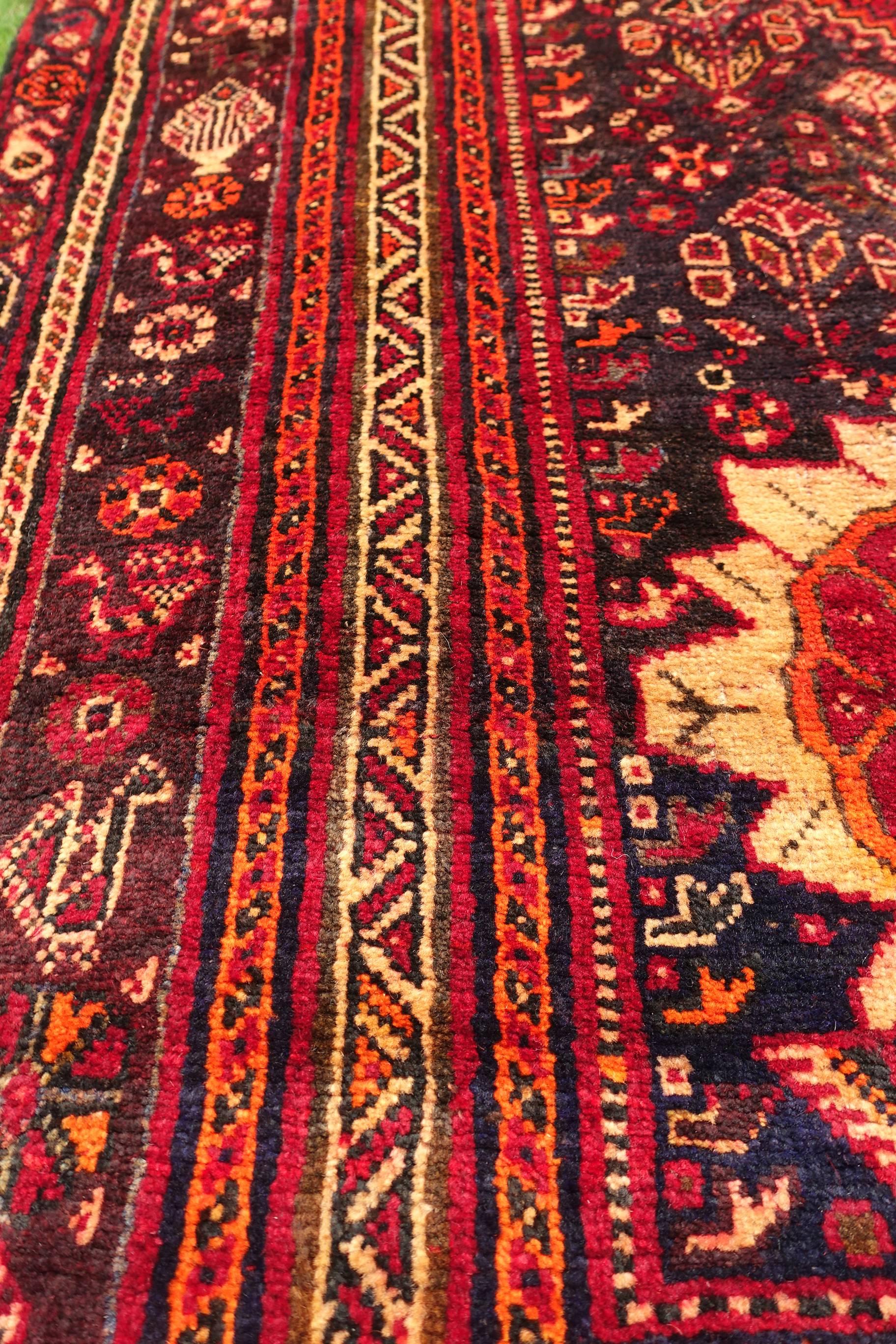 Vintage Persian Shiraz Carpet 3