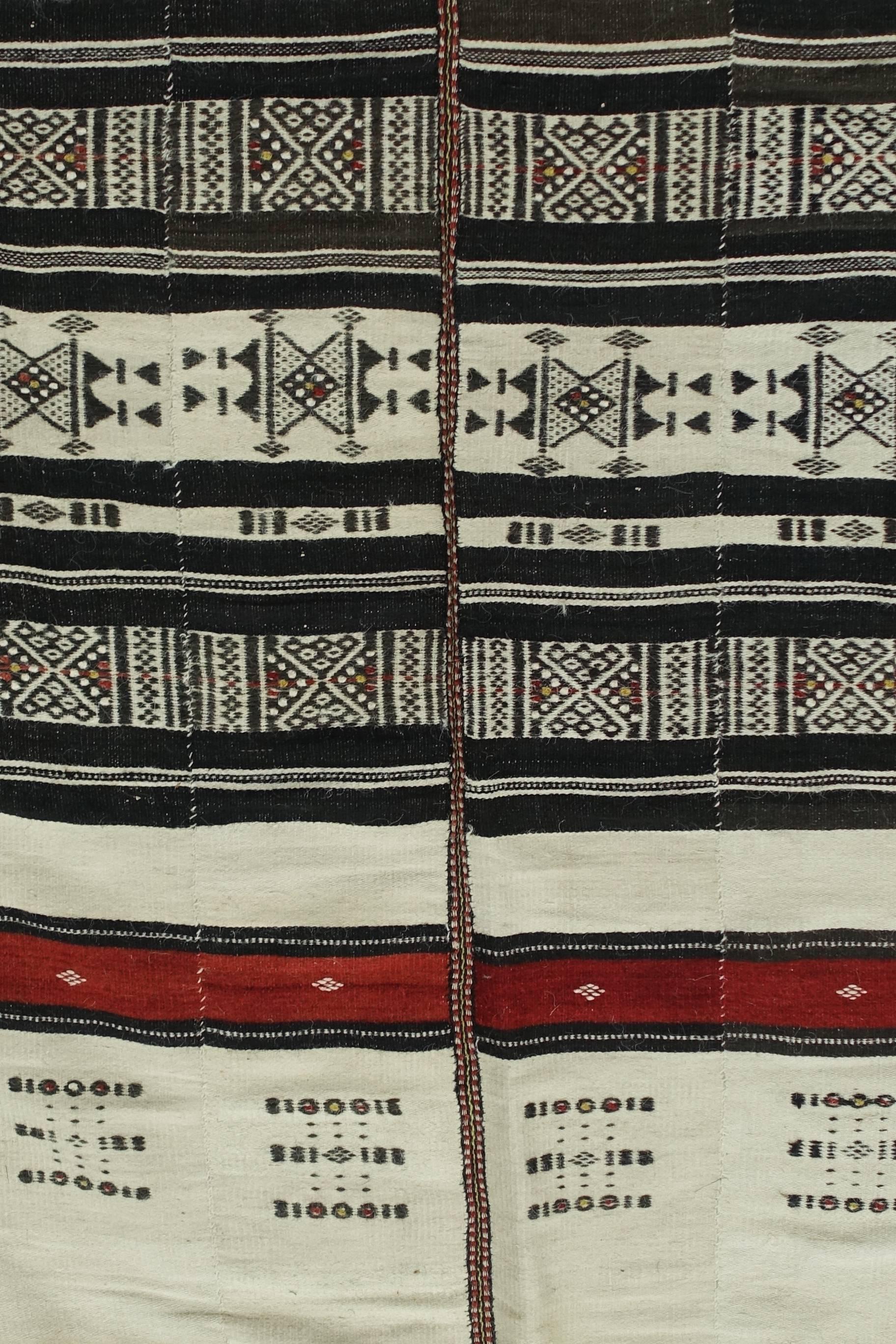 Vintage West-African Wedding Blanket In Excellent Condition In Edinburgh, GB