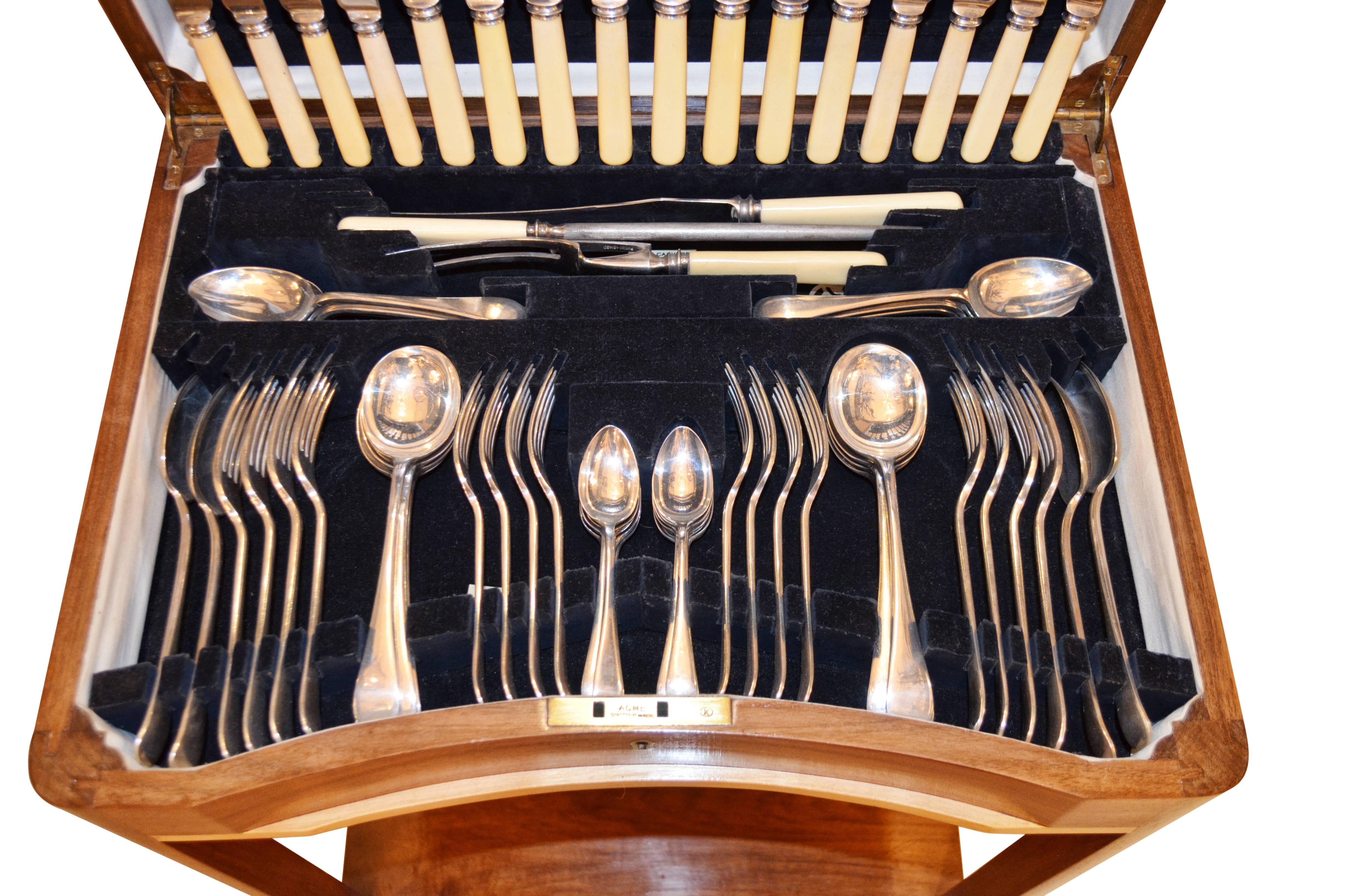 Great Britain (UK) 1930's  Walnut Art Deco Canteen of Cutlery