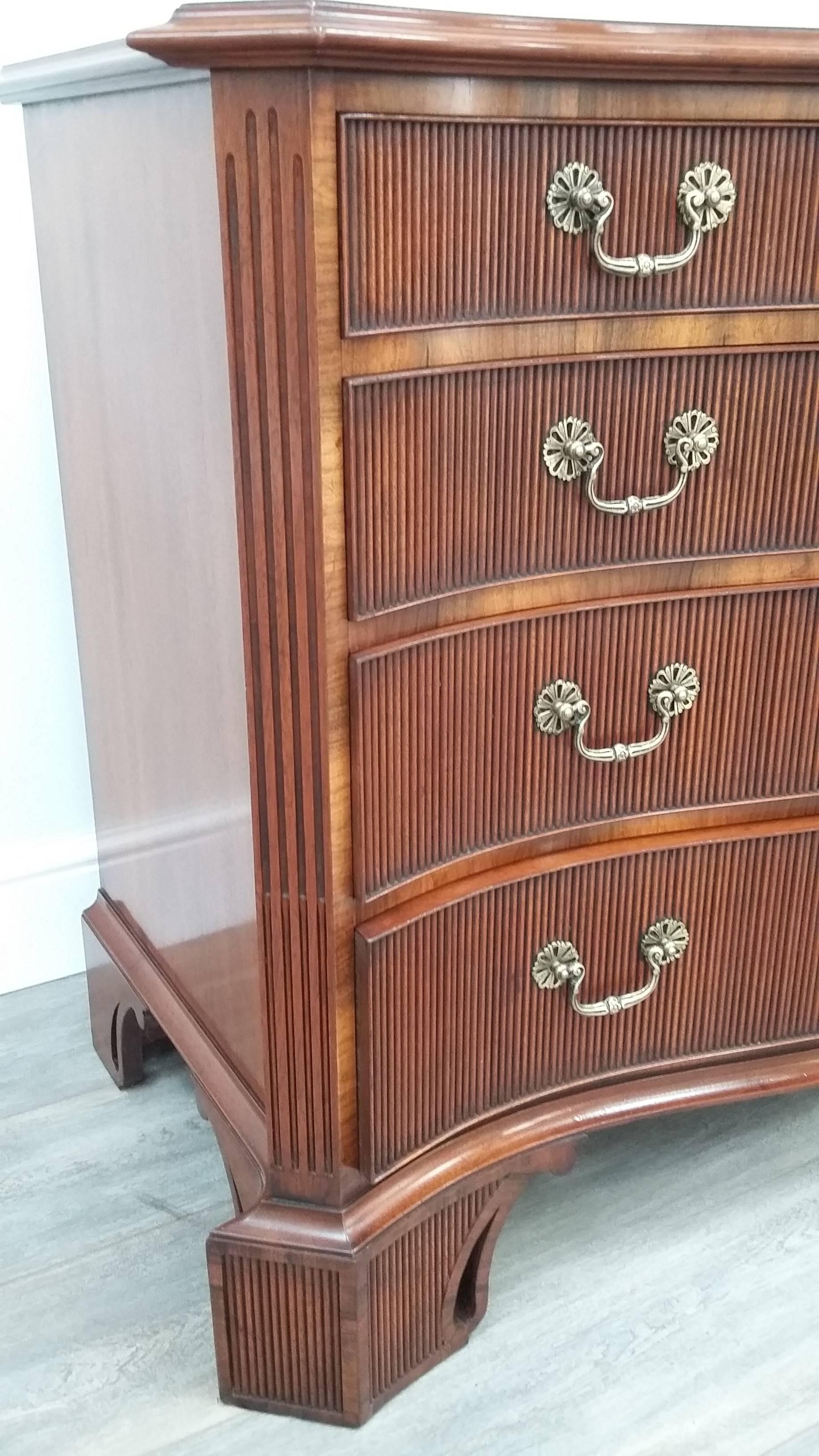 Contemporary Arthur Brett Chippendale Style Mahogany Serpentine Chest of Drawers For Sale
