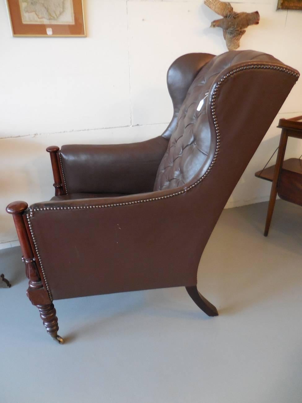 Mid-19th Century Mahogany Wingback Chair, England, circa 1850 In Fair Condition In Raalte, NL