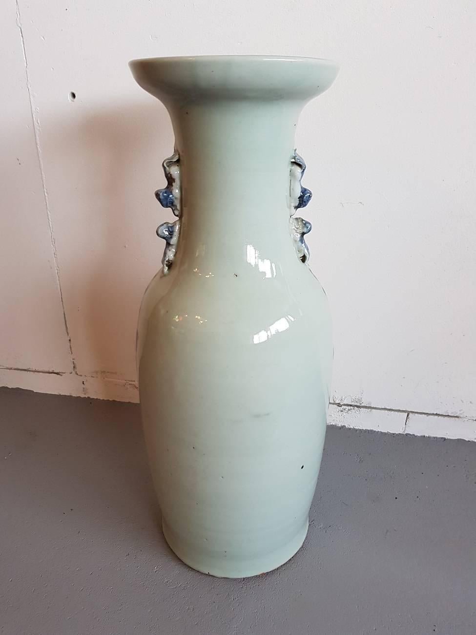 Chinese Blue and White Porcelain Vase, circa 1900 3