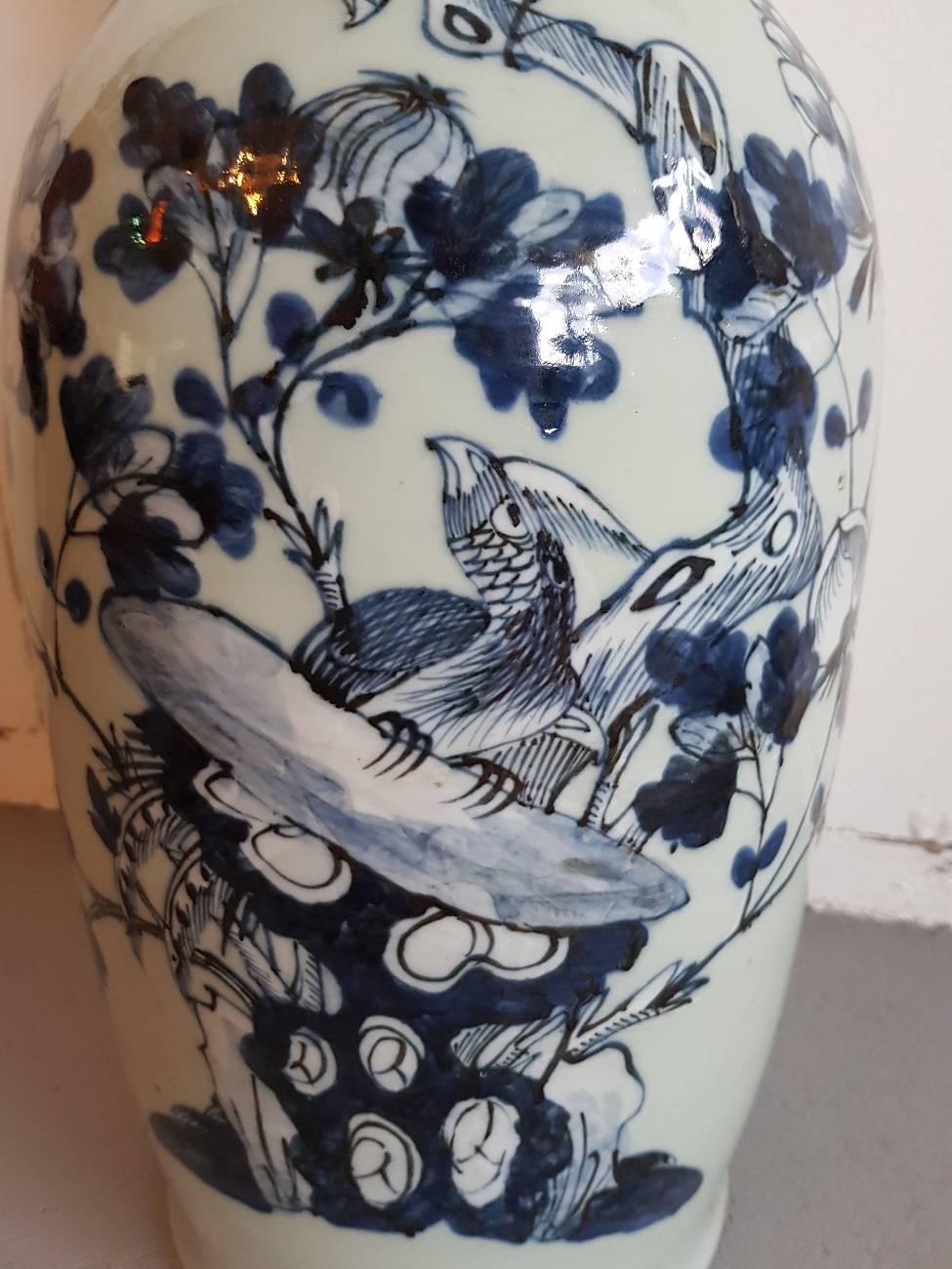 Chinese Blue and White Porcelain Vase, circa 1900 In Good Condition In Raalte, NL