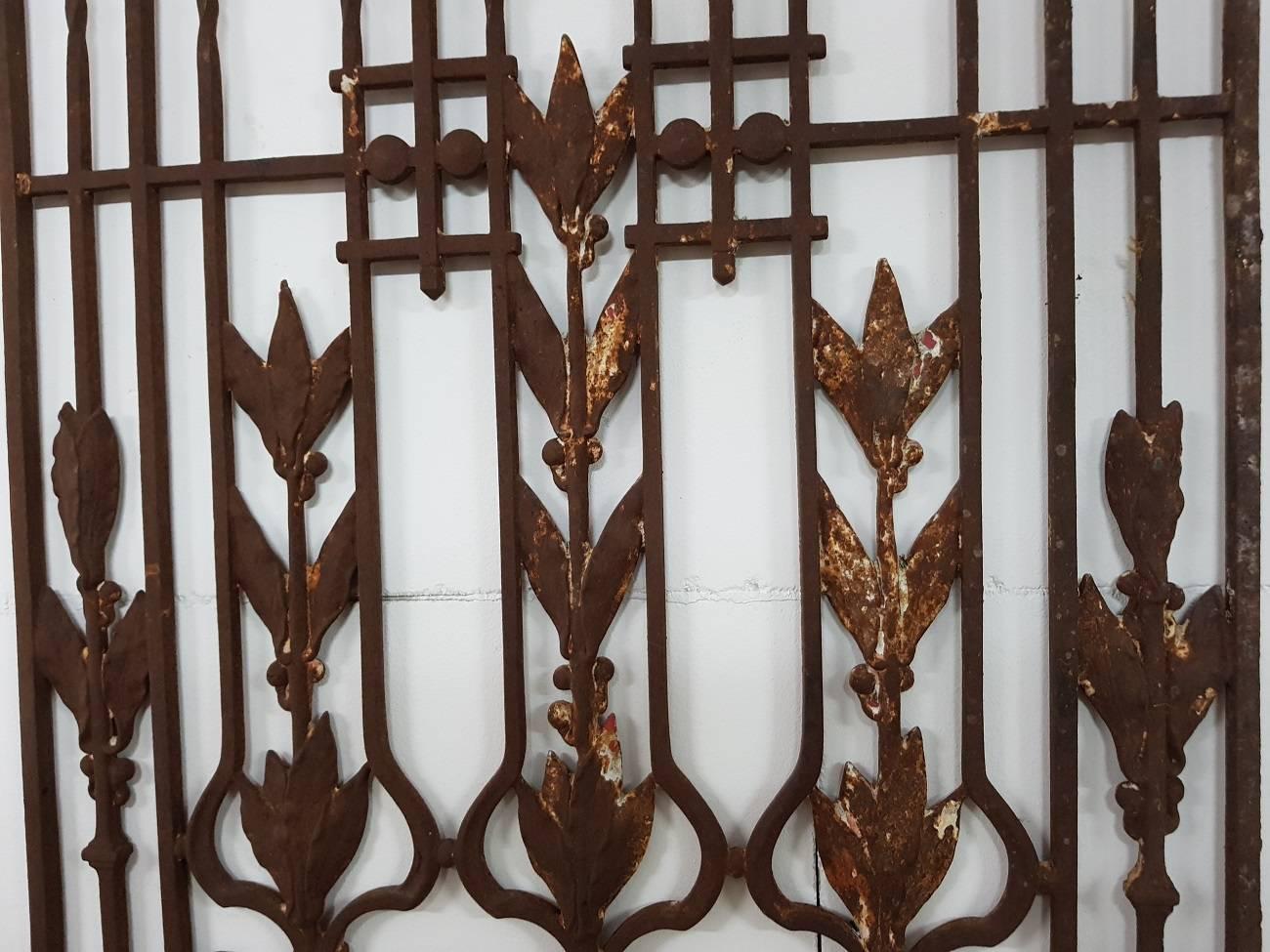 20th Century 1900 French Cast Iron Door Guard Floral Decor