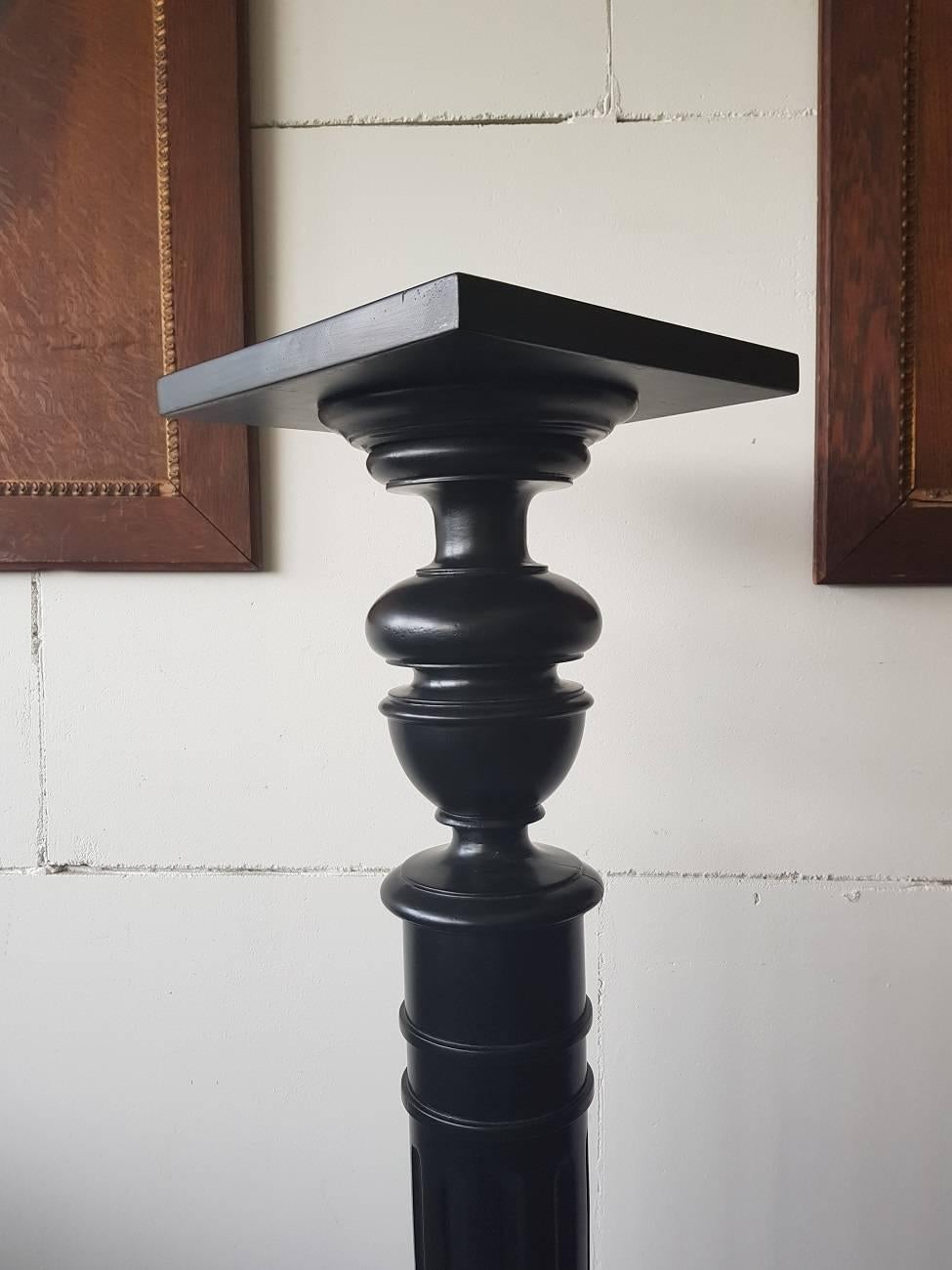 Neoclassical Late 19th Century Black Polished Pedestal/Column
