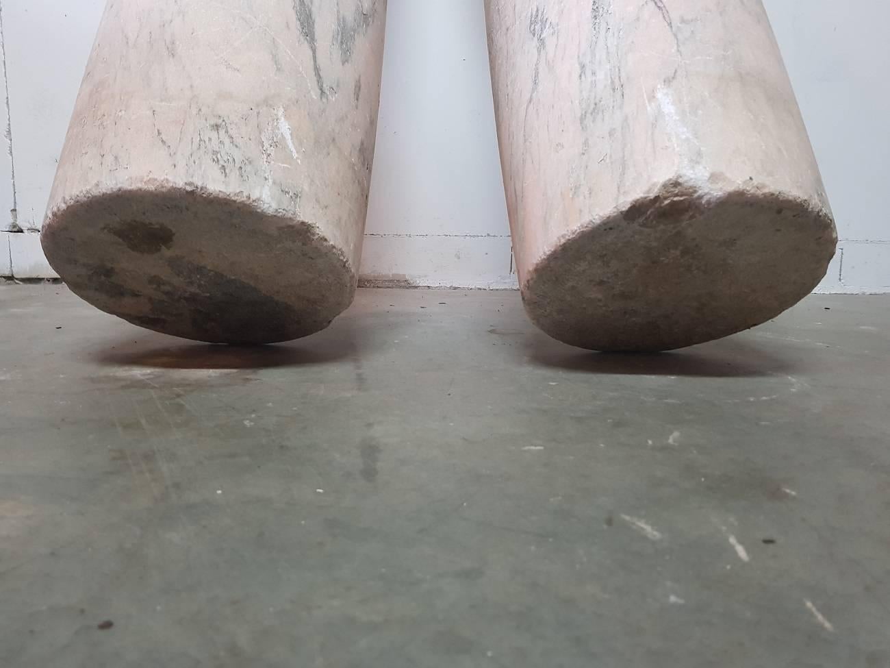 Two 18th Century French Pink Marble Columns/Pillars For Sale 1