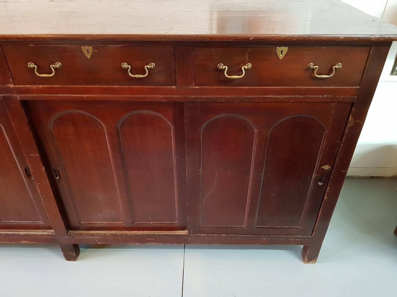 Hand-Crafted Late 19th Century English Mahogany Dresser
