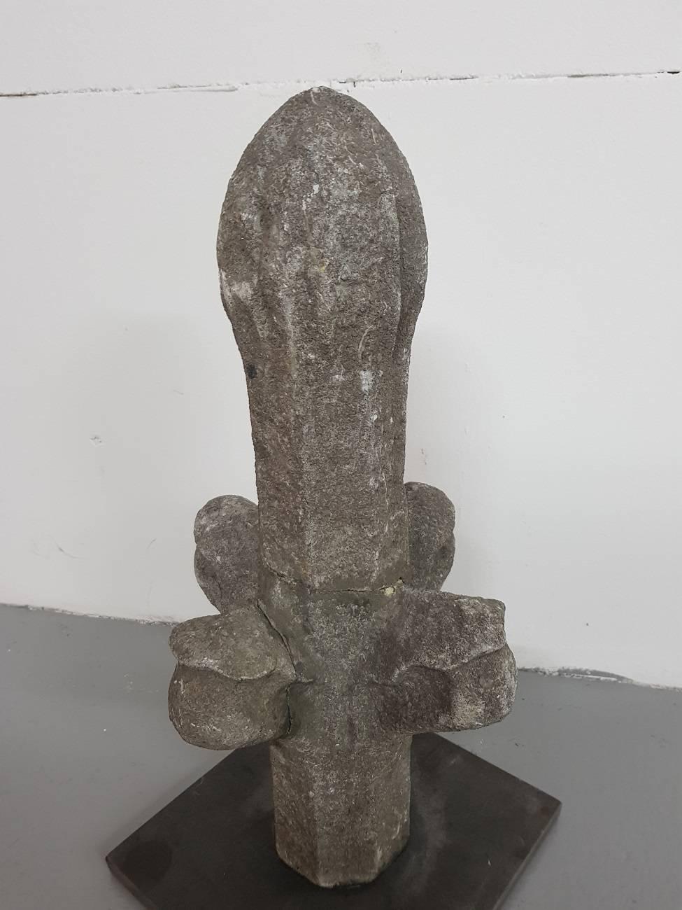 19th Century Hand-Carved French Stone Pinacle Ornament In Excellent Condition In Raalte, NL
