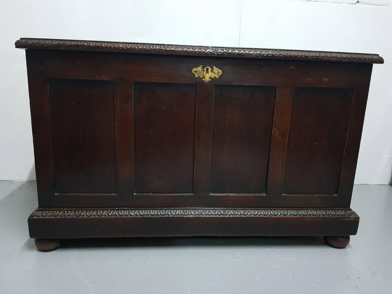 Antique late 19th century English mahogany blanket or pillow chest that can be put freestanding in a room because all sides are finished.

The measurements are:
Depth 50.5 cm/ 19.8 inch.
Width 90.5 cm/ 35.6 inch.
Height 55.5 cm/ 21.8 inch.
 