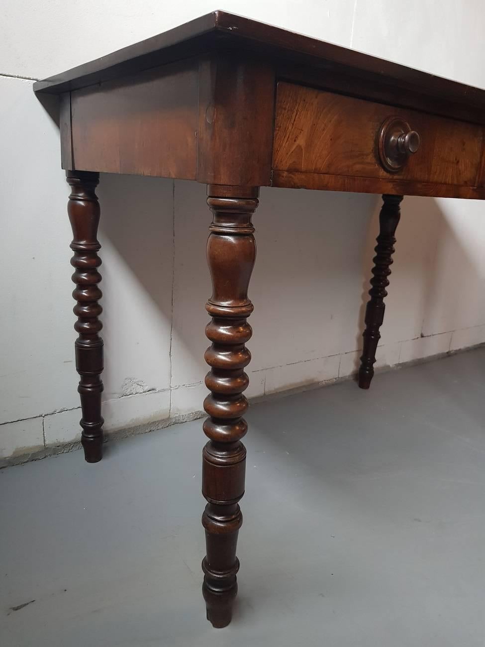 Late 19th Century Dutch Mahogany Table with Two Drawers In Excellent Condition In Raalte, NL