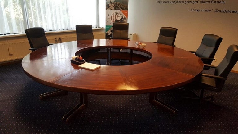 10 round conference table beautiful large size 10 persons round conference table with mahogany veneered top on metal legs large size persons round mahogany conference table for sale at 10 round conference table beautiful large size 10 persons round conference table with mahogany veneered top on metal legs large size persons round mahogany conference table for sale at