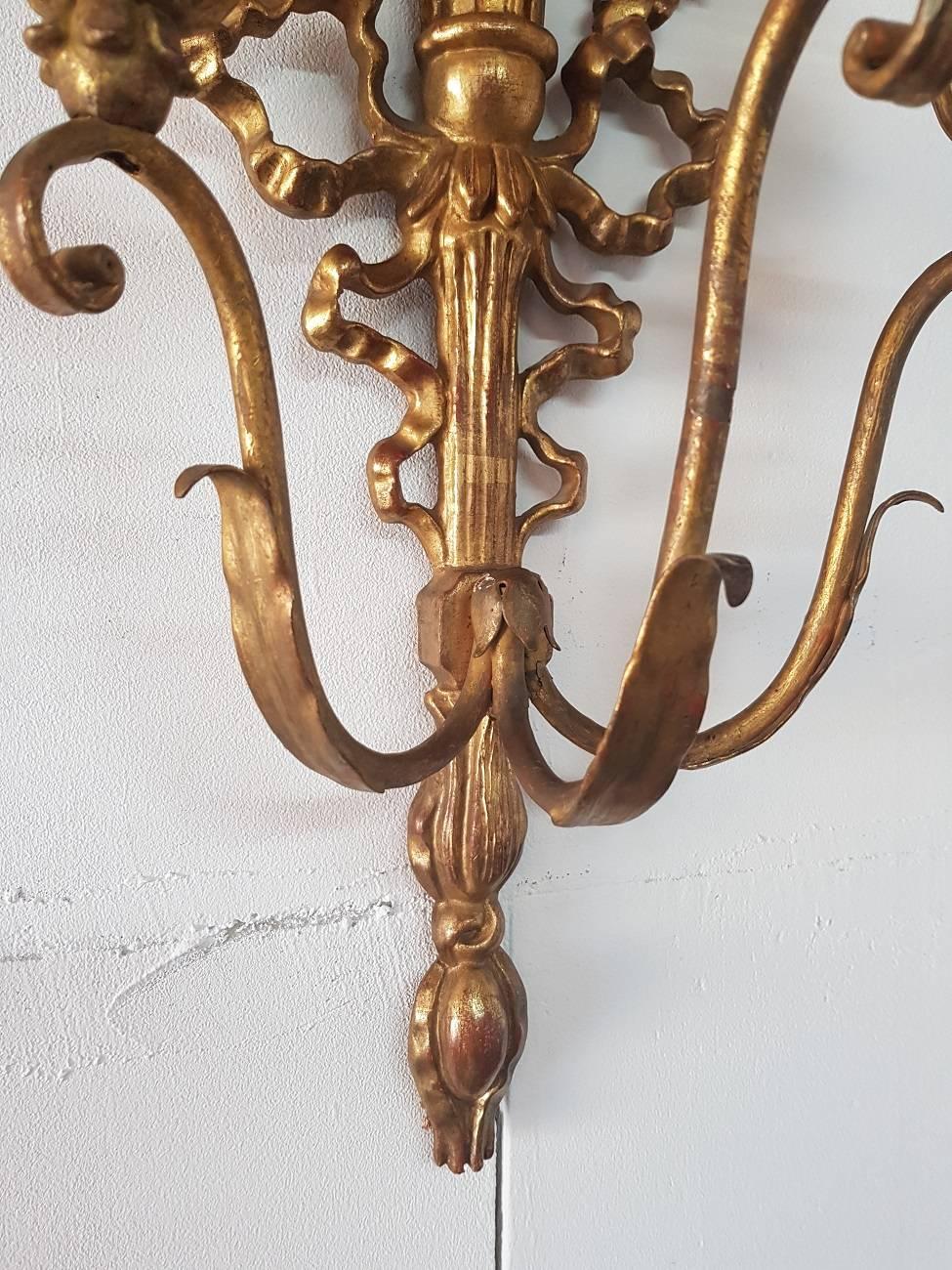 Louis XVI Italian Wooden Gilded Three-Light Wall Applique Louis Seize Style from the 1960s For Sale