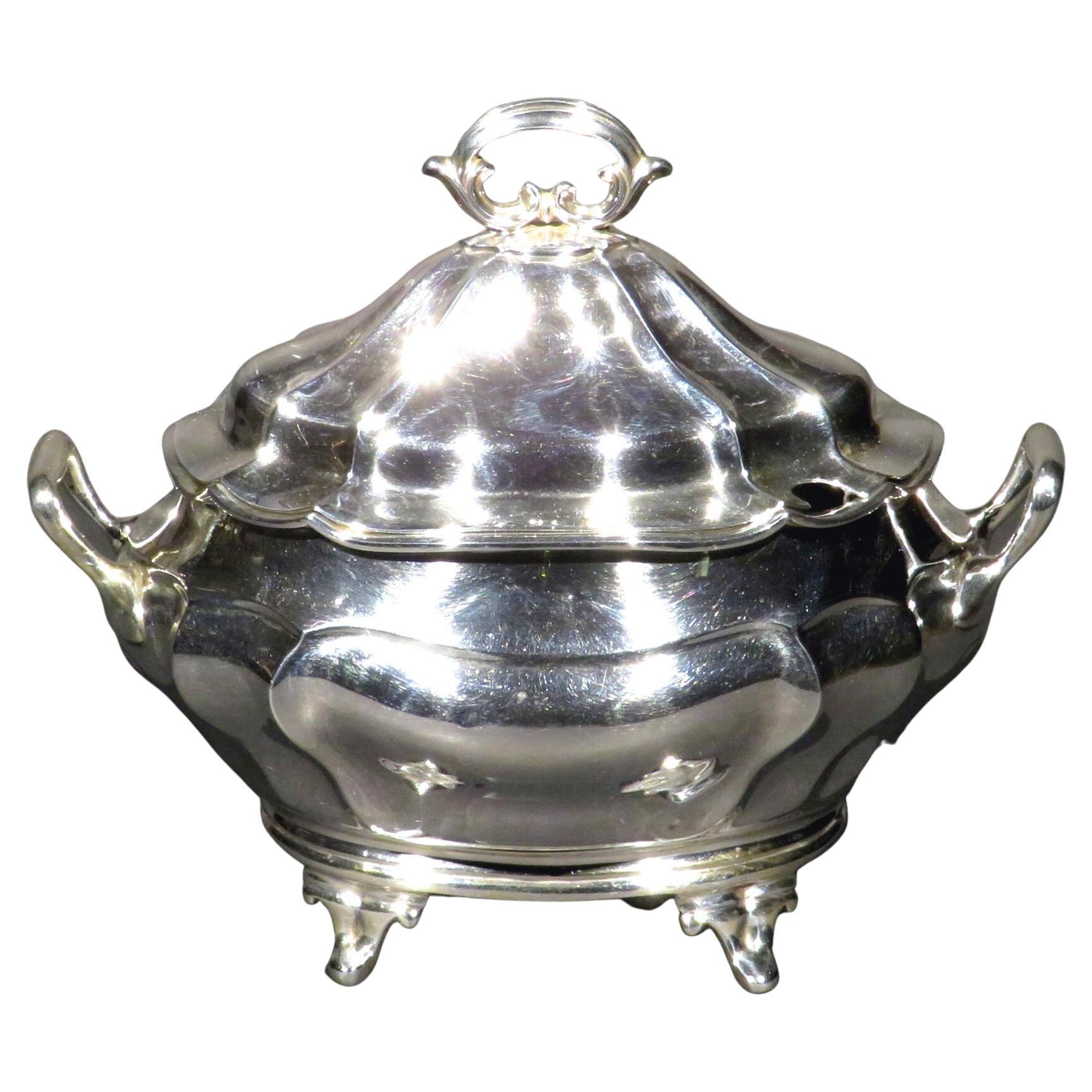 A Very Handsome Sterling Silver Lidded Sauce Tureen, Hallmarked London 1903